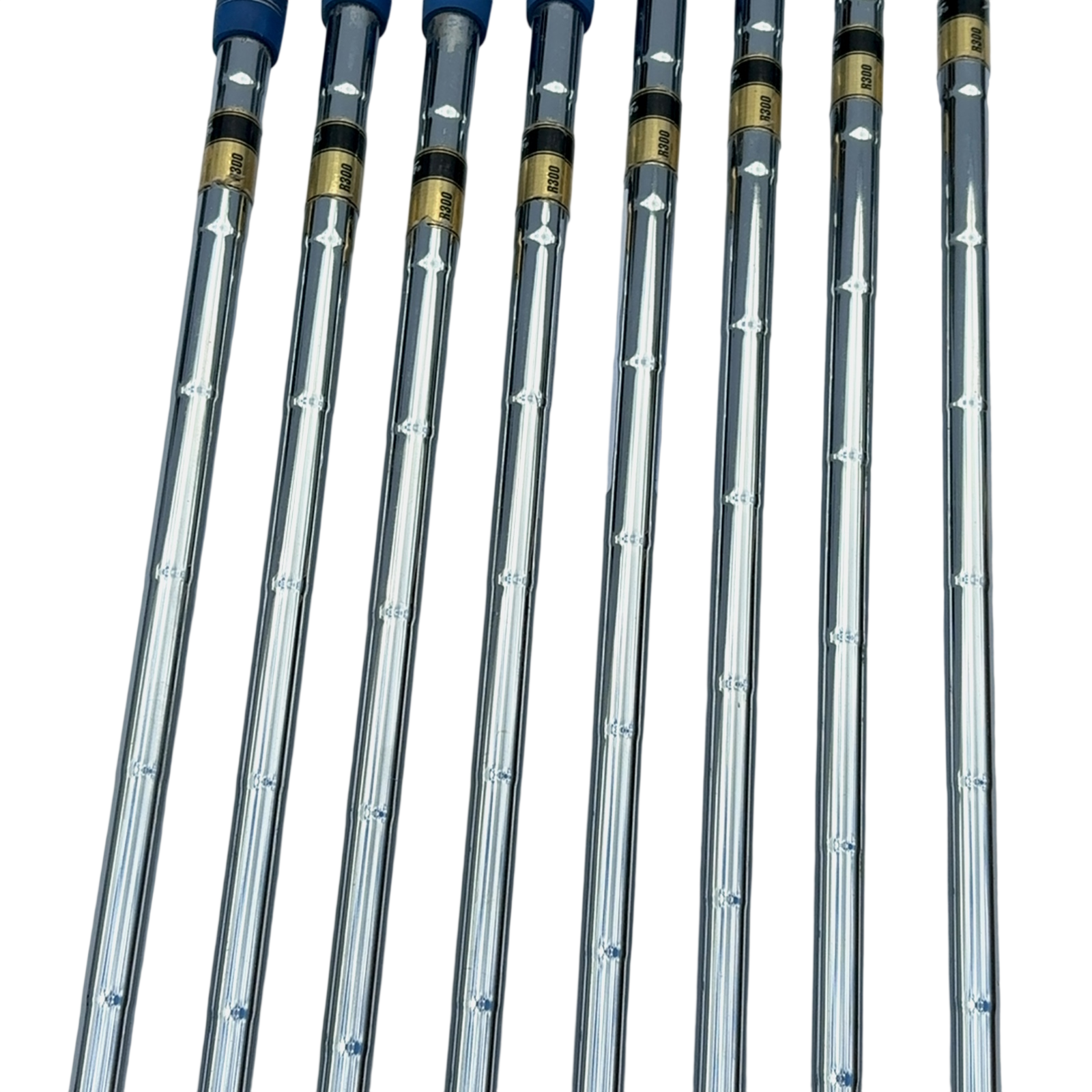 Cleveland CG7 Juego de hierros / 4-PW+SW / Flex Regular / Acero