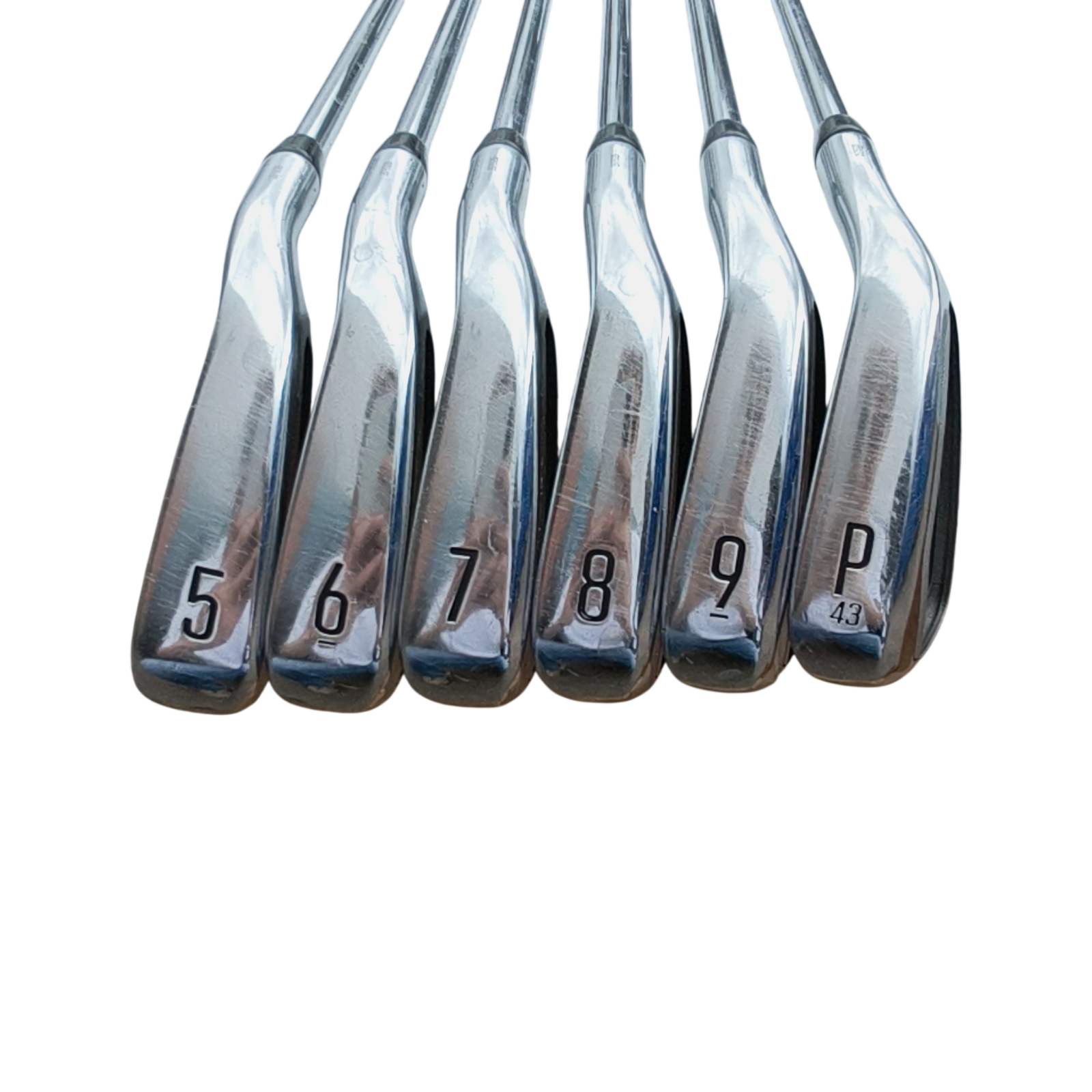 Titleist T300 2019 Eisenset / 5-PW / Flex Regular / Stahl
