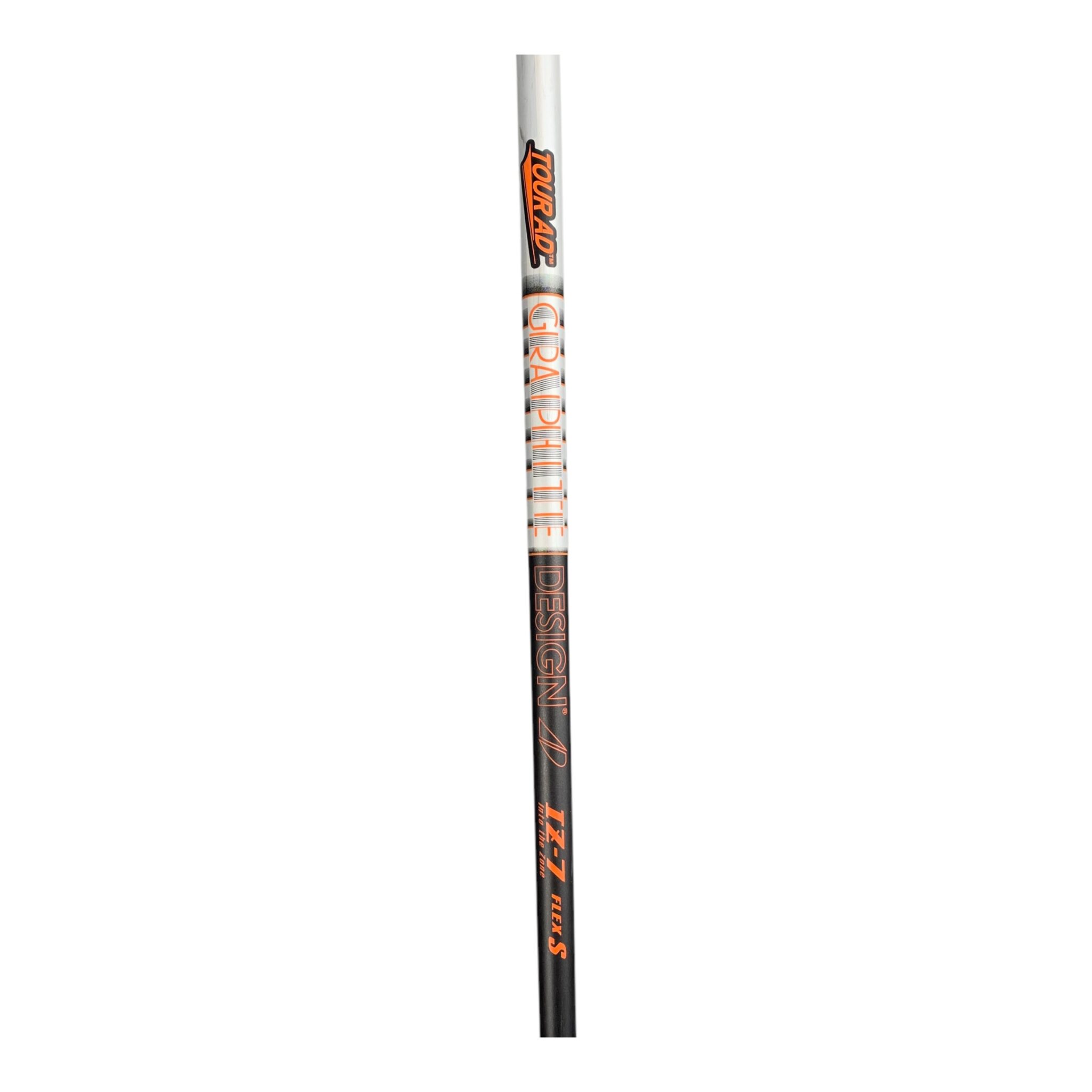Titleist Fairwaywood Shaft / Graphite Design Tour AD IZ-7 / Flex Stiff / 43,5"