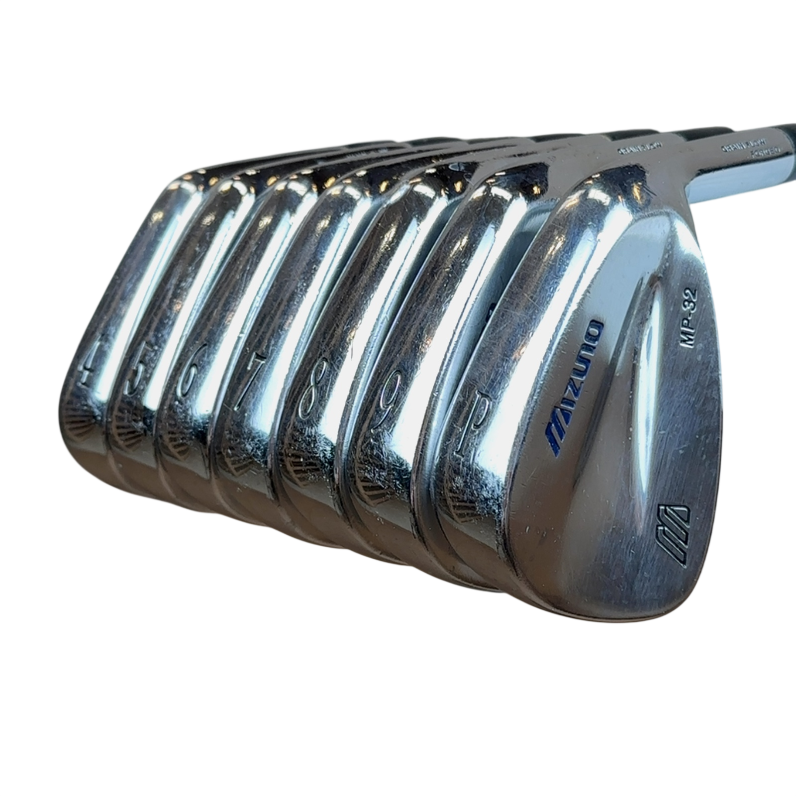Mizuno MP-32 Jernsæt / 4-PW / Flex Regular / Grafit
