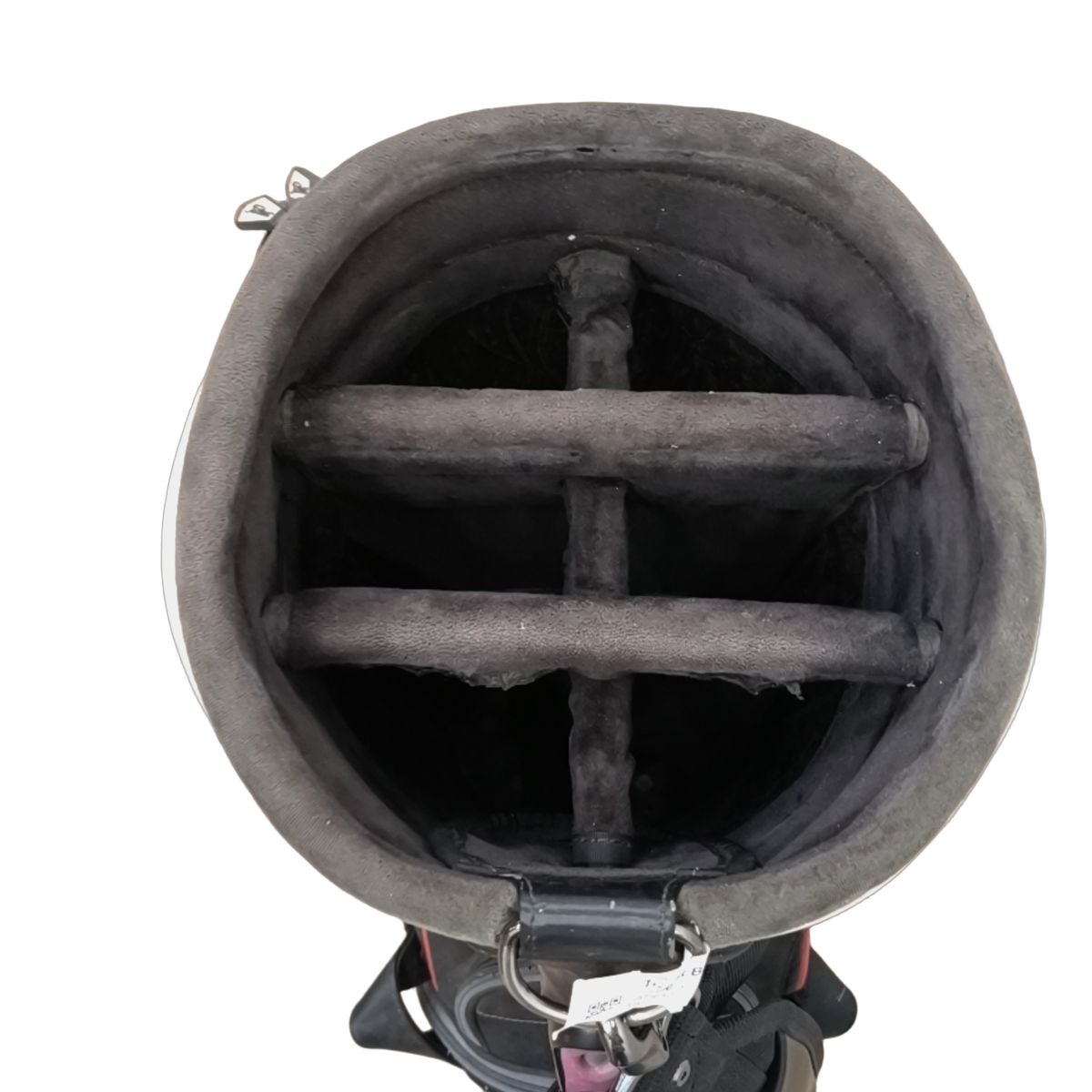 Titleist  Golf Bag / 6-Rum / Sort [model:birefnet-general] [bg:handrolled]