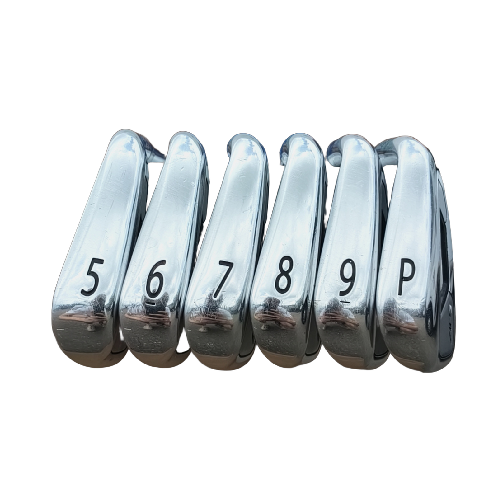 Titleist AP3 718 Jernsæt / 5-PW / Flex Stiff / Stål [model:birefnet-general] [bg:handrolled]