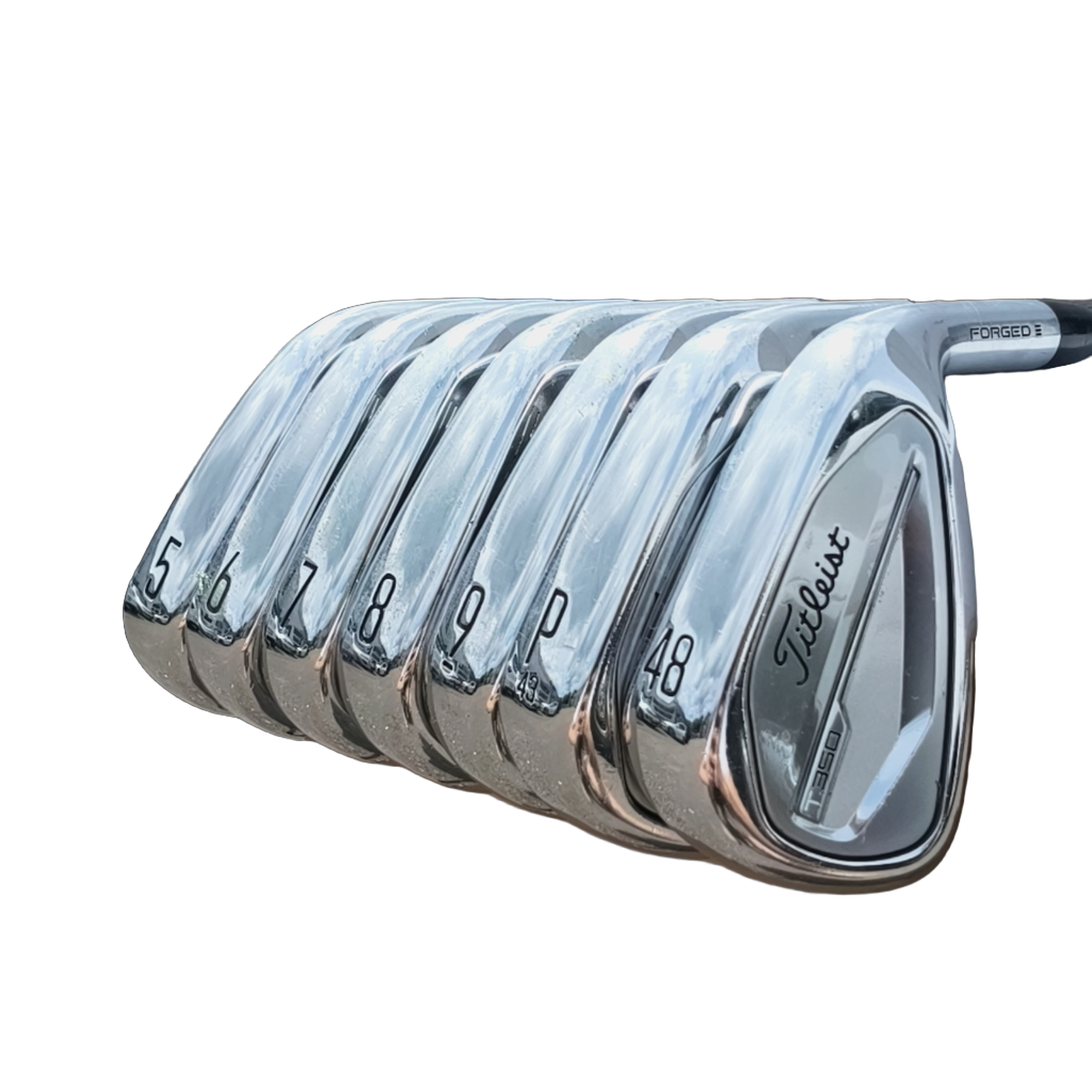 Titleist T350 gen  3. Jernsæt / 5-PW+AW / Flex Regular / Grafit [model:birefnet-general] [bg:handrolled]