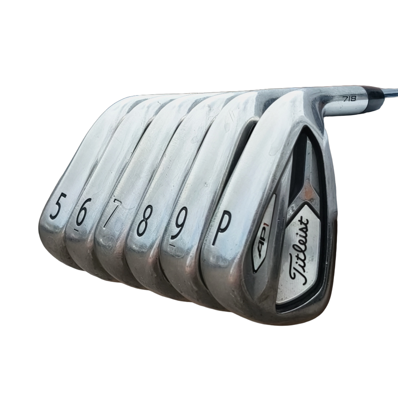 Titleist AP1 718 Jernsæt / 5-PW / Flex Regular / Stål [model:birefnet-general] [bg:handrolled]