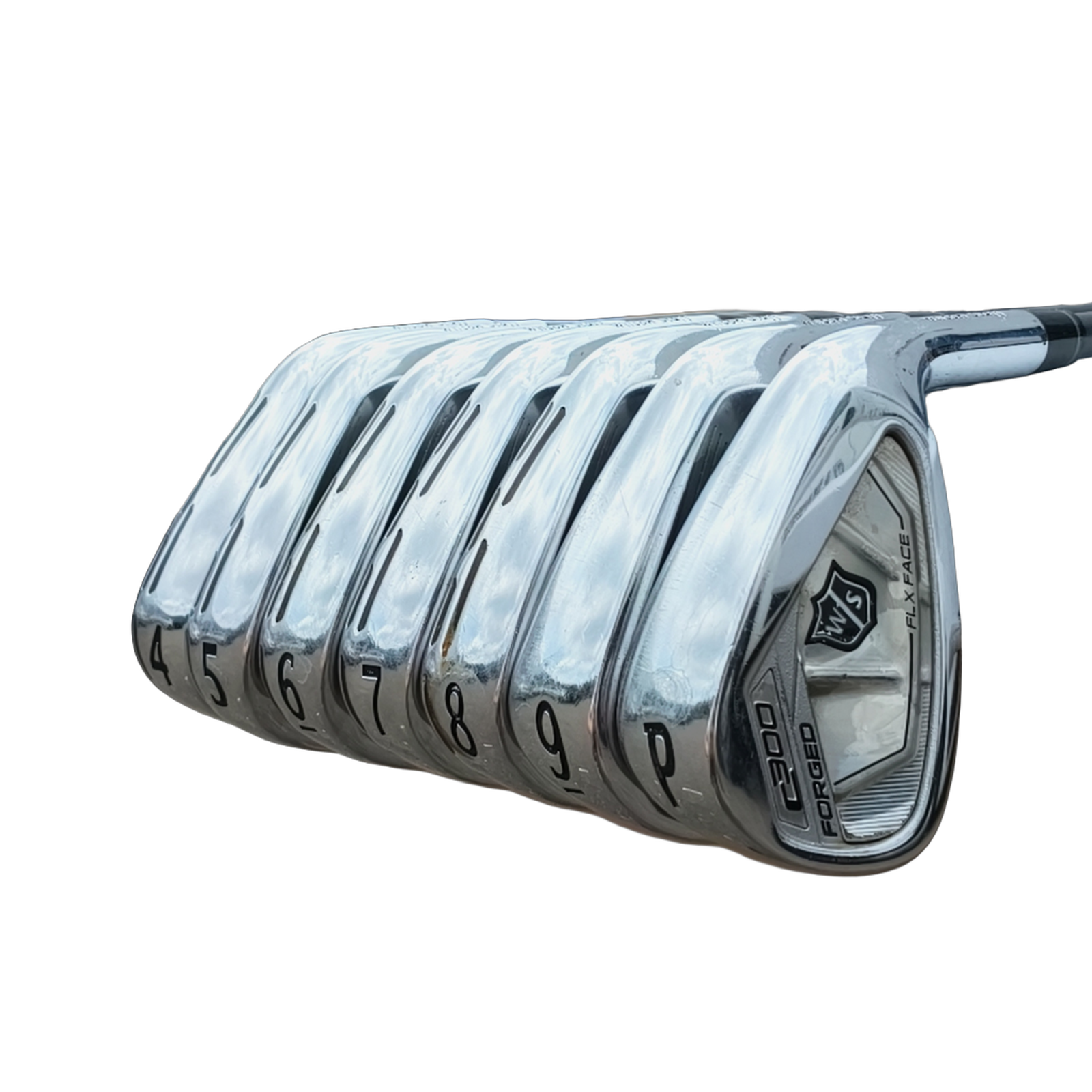 Wilson Staff C300 Forged Jernsæt / 4-PW / Flex Regular / Grafit [model:birefnet-general] [bg:handrolled]