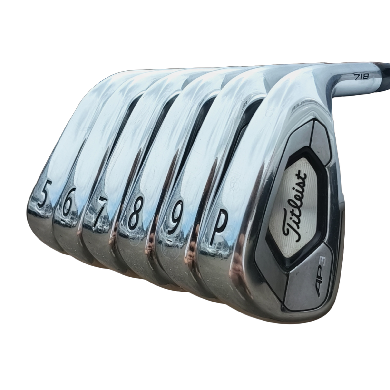 Titleist AP3 718 Jernsæt / 5-PW / Flex Regular / Grafit [model:birefnet-general] [bg:handrolled]