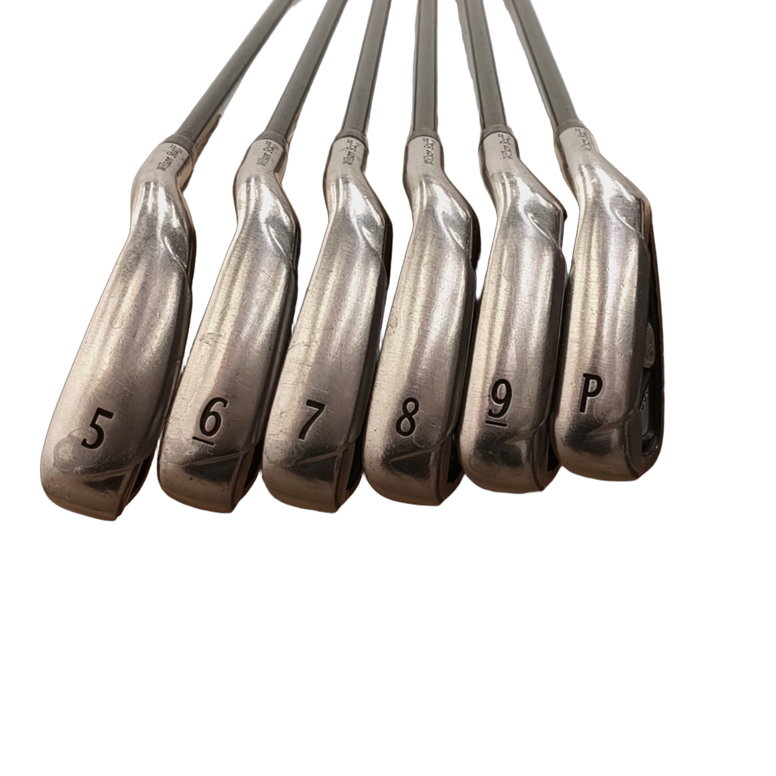Wilson Staff D100 Jernsæt / 5-PW / Flex Regular / Grafit [model:birefnet-general] [bg:handrolled]