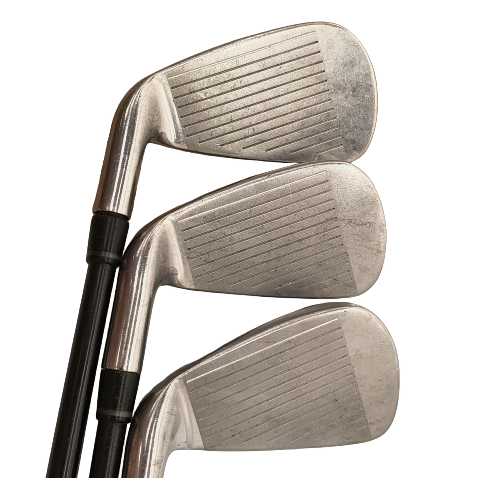 Wilson Staff D100 Jernsæt / 5-PW / Flex Regular / Grafit [model:birefnet-general] [bg:handrolled]