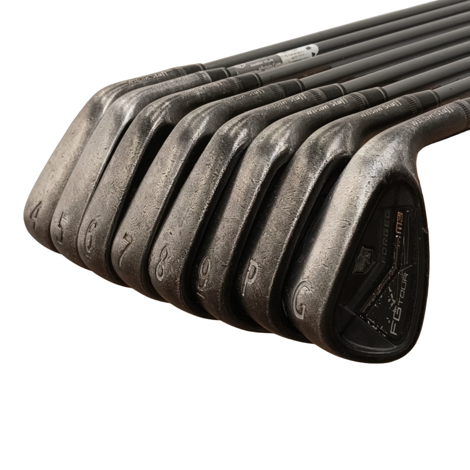 Wilson Staff FG Tour M3 Jernsæt / 4-PW+GW / Flex Regular / Grafit [model:birefnet-general] [bg:handrolled]
