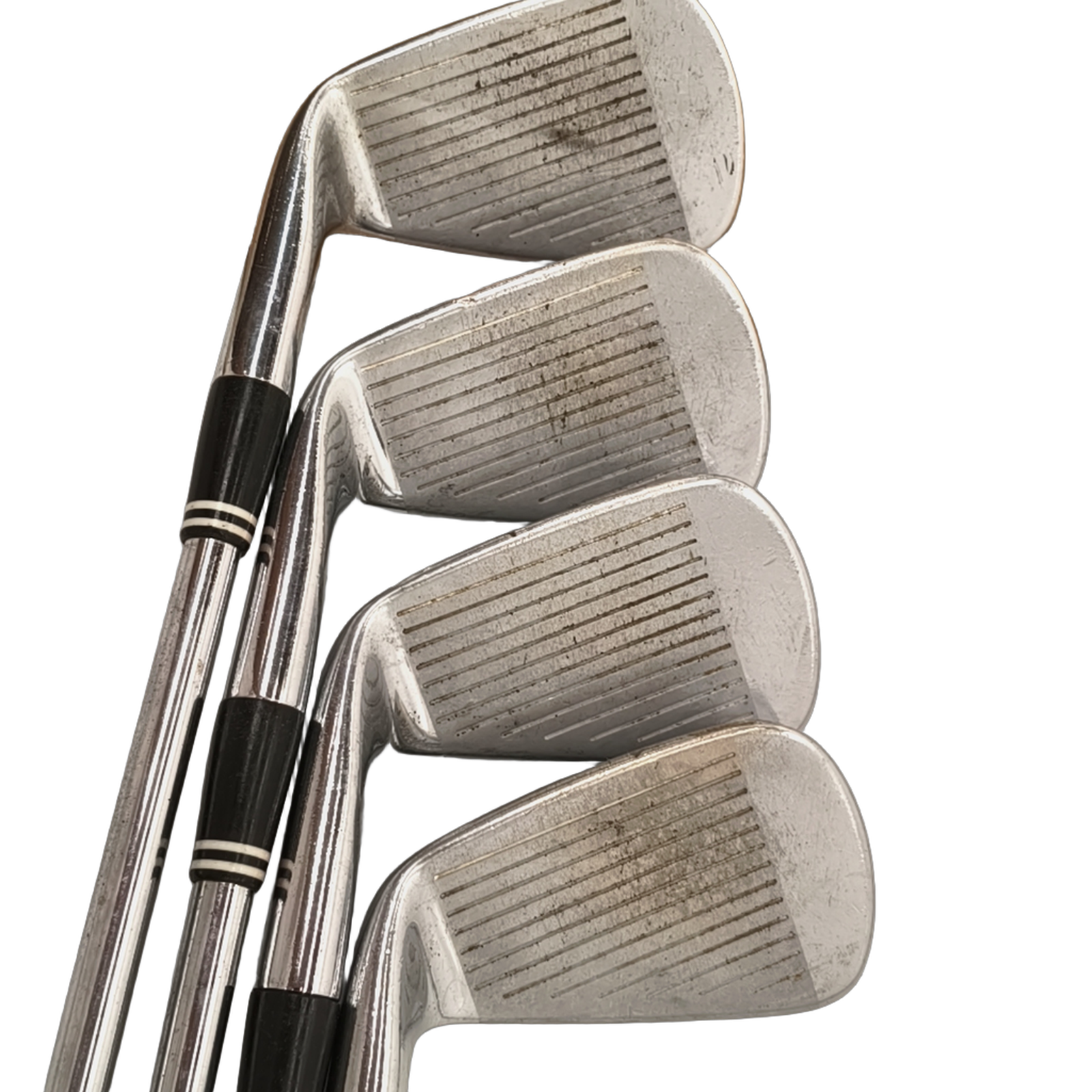 Cleveland Tour Action TA2 Jernsæt / 3-PW / Flex Stiff / Stål [model:birefnet-general] [bg:handrolled]