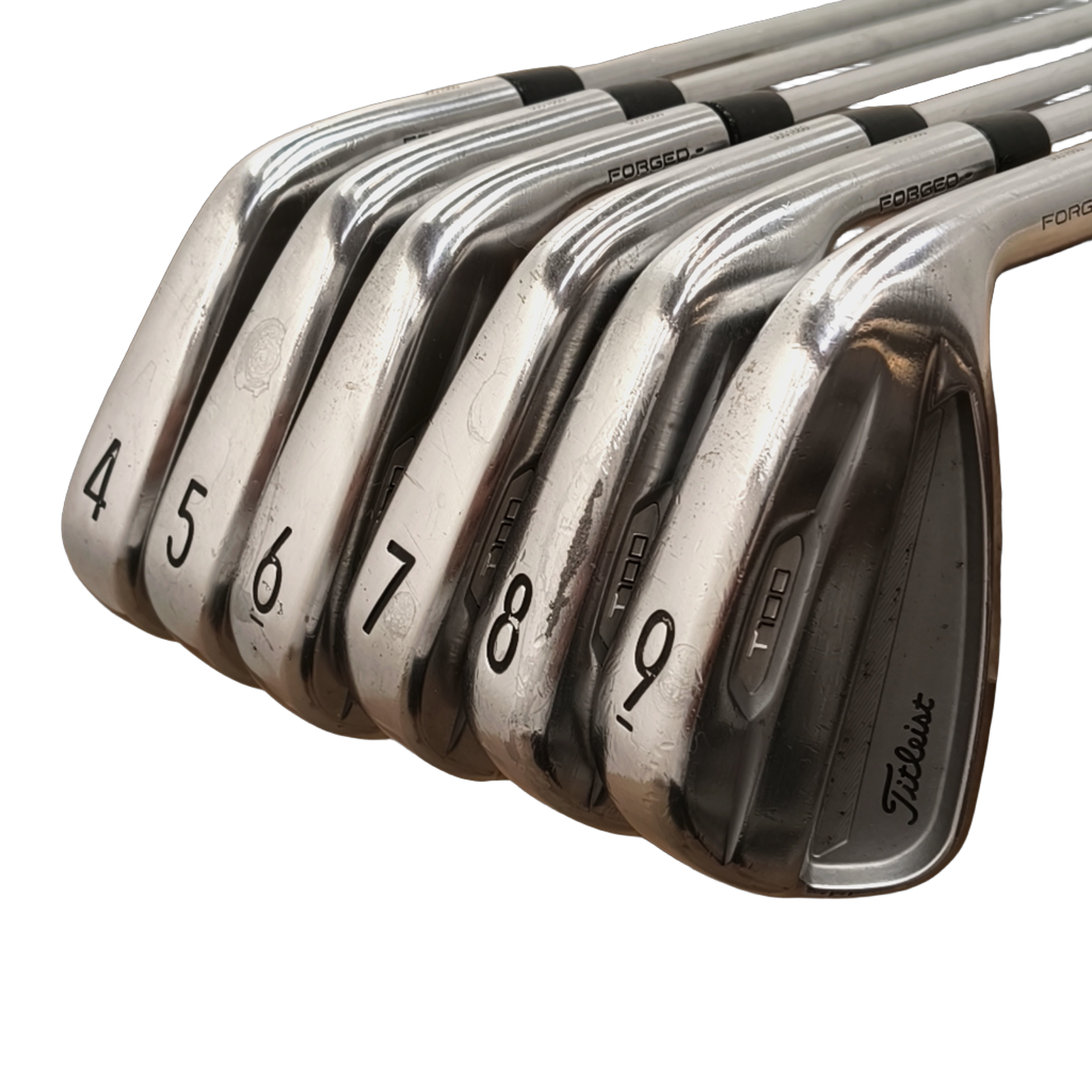 Titleist T100 Gen. 1 Jernsæt / 4-9i / Flex X-Stiff / Stål [model:birefnet-general] [bg:handrolled]