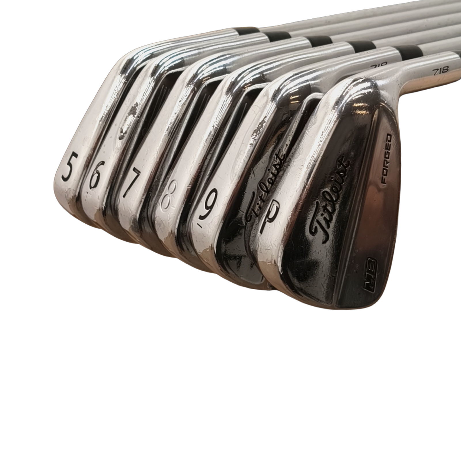 Titleist MB 718 Forged Jernsæt / 5-PW / Flex Stiff / Stål [model:birefnet-general] [bg:handrolled]