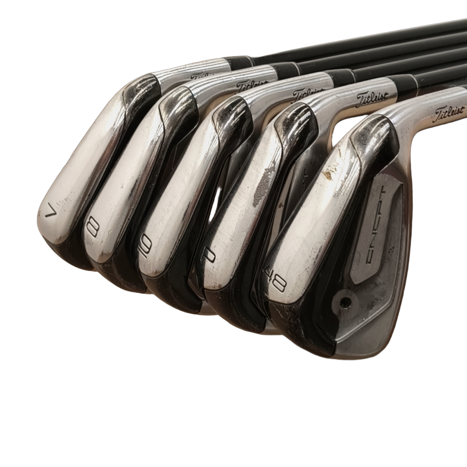 Titleist CNCPT 0-1 Jernsæt / 7-PW+GW / Flex A-flex / Grafit [model:birefnet-general] [bg:handrolled]