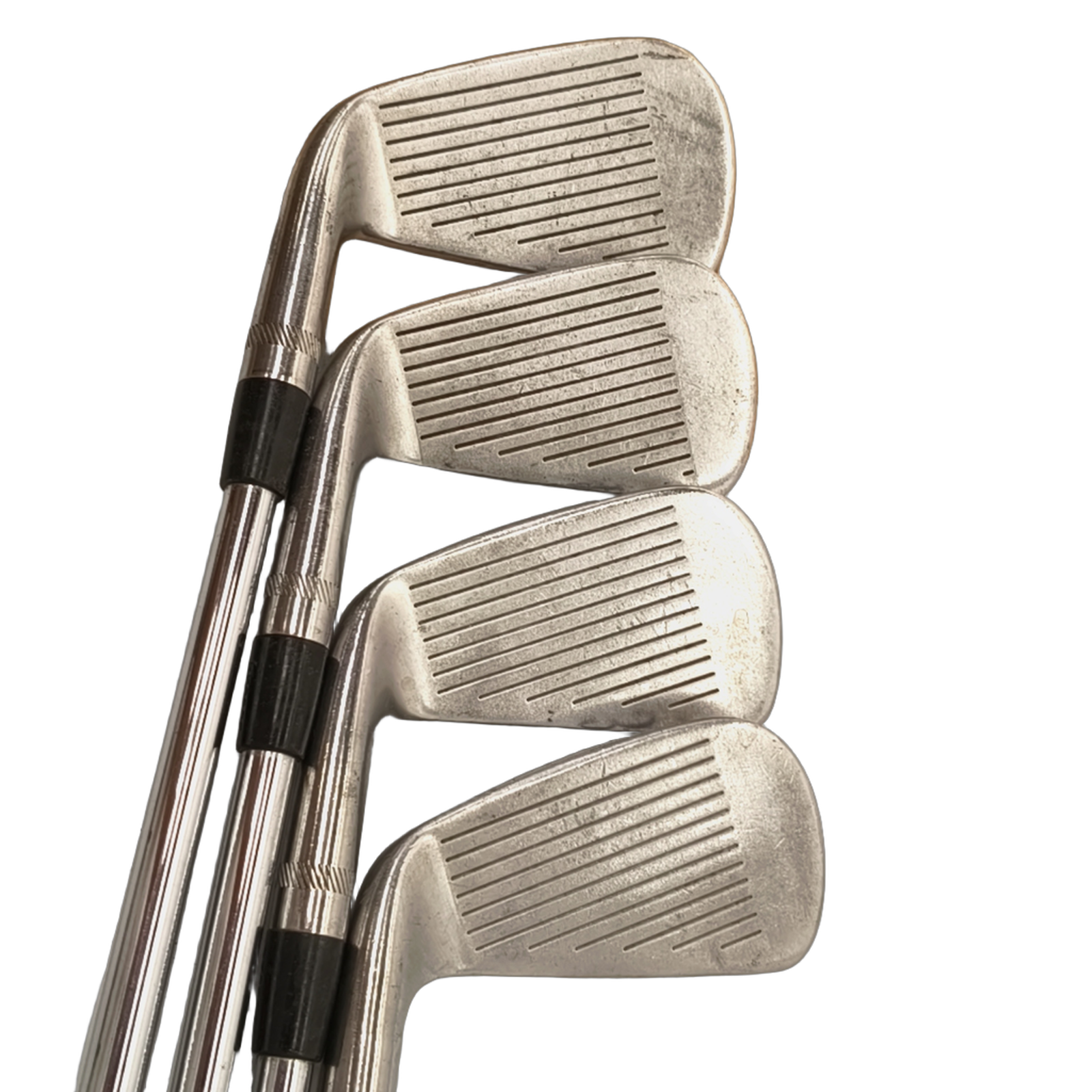 Titleist 990 DCI Iron Set / 3-PW / Flex X-Stiff / Steel [model:birefnet-general] [bg:handrolled]