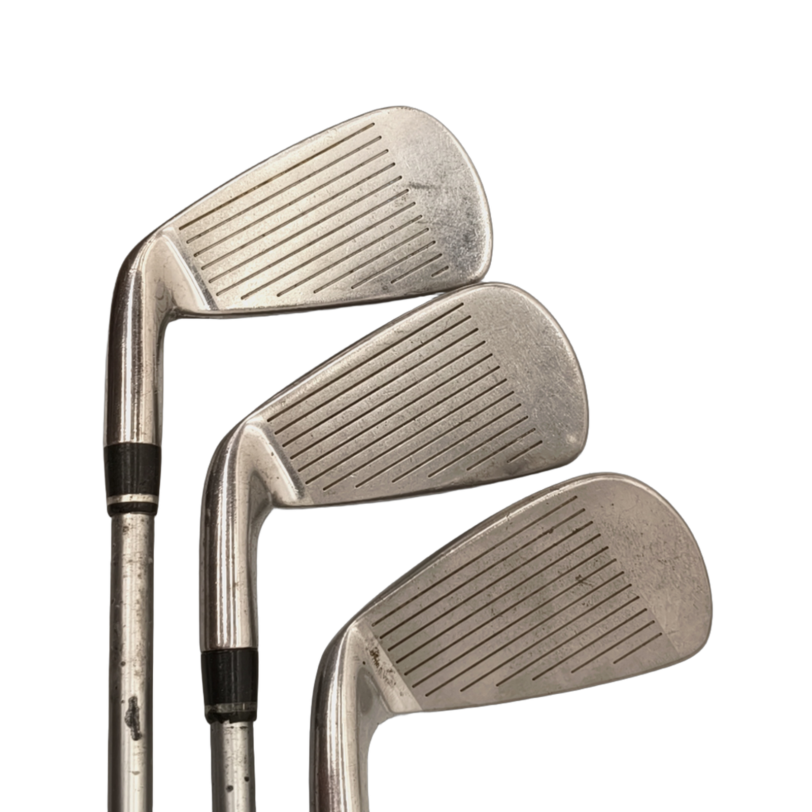 Wilson DI9 iron set / 5-PW+SW / Flex Regular / Graphite [model:birefnet-general] [bg:handrolled]