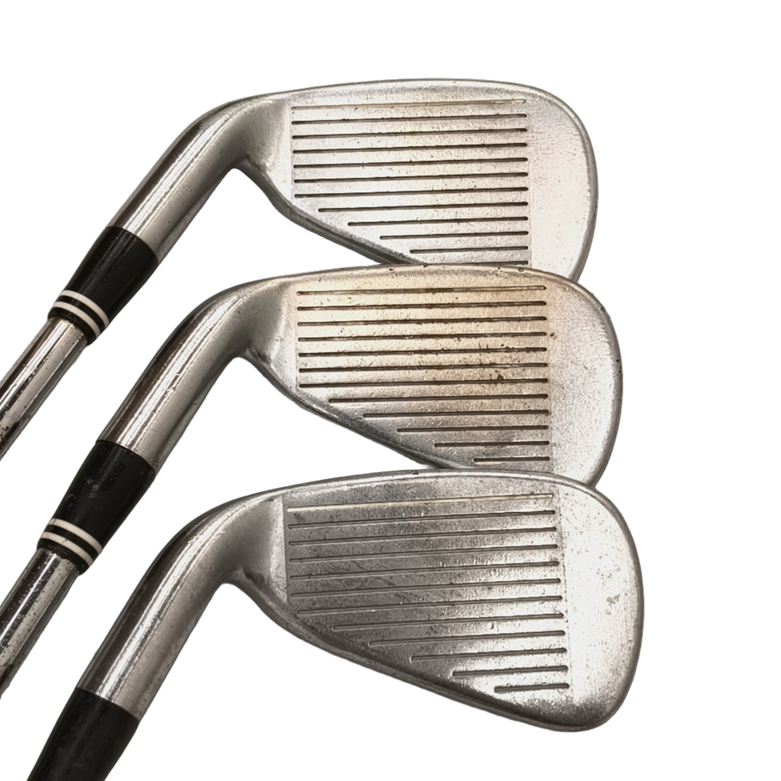Cleveland CG4 Jernsæt / 4-6i+8-9i+PW / Flex Stiff / Stål [model:birefnet-general] [bg:handrolled]