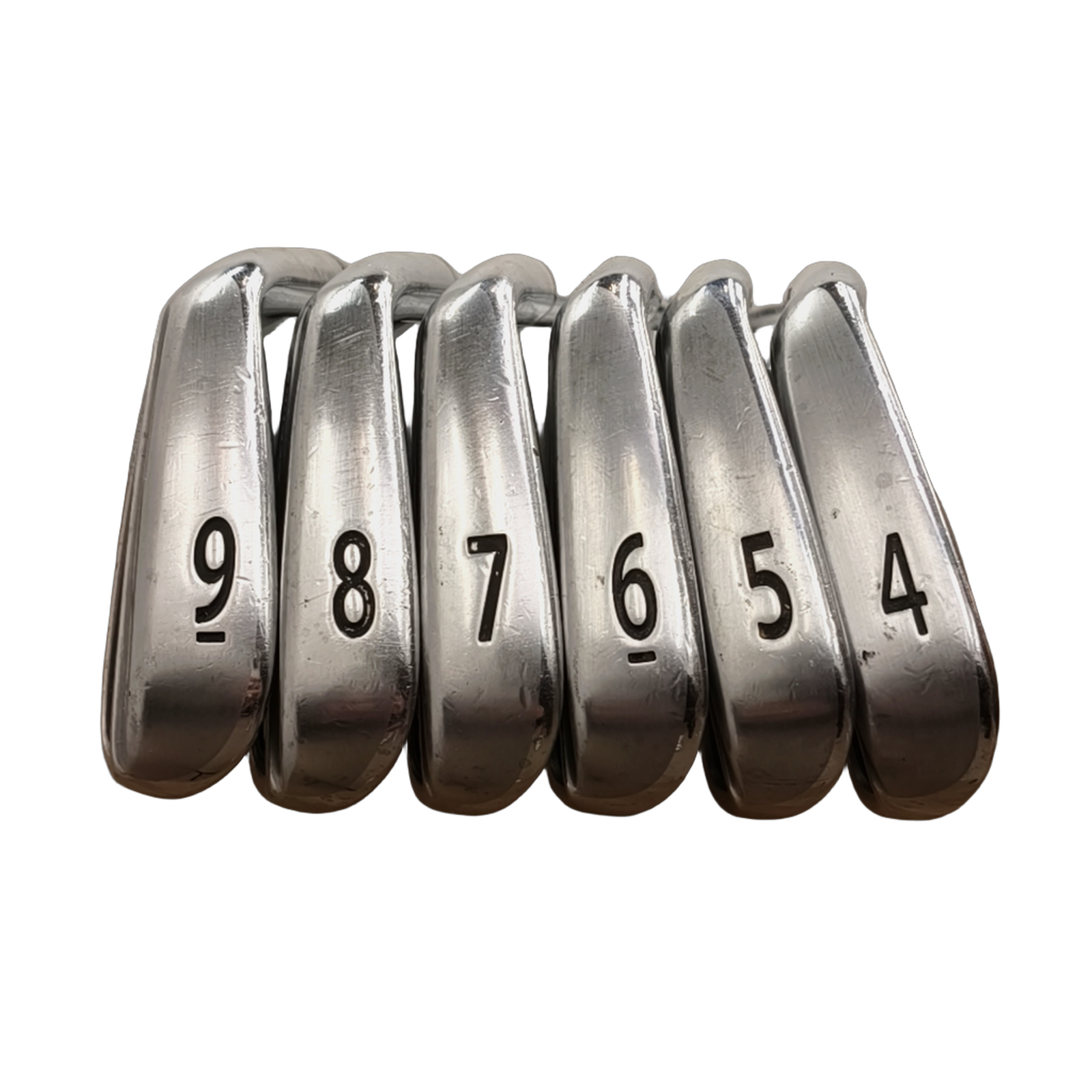Venstre Titleist AP2 710 Forged Jernsæt / 4-9i / Flex Stiff / Stål [model:birefnet-general] [bg:handrolled]