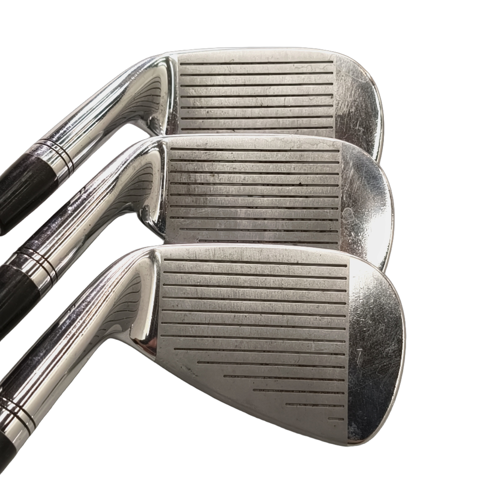 Titleist 735 CM Jernsæt / 4-PW / Flex Stiff / Stål [model:birefnet-general] [bg:handrolled]
