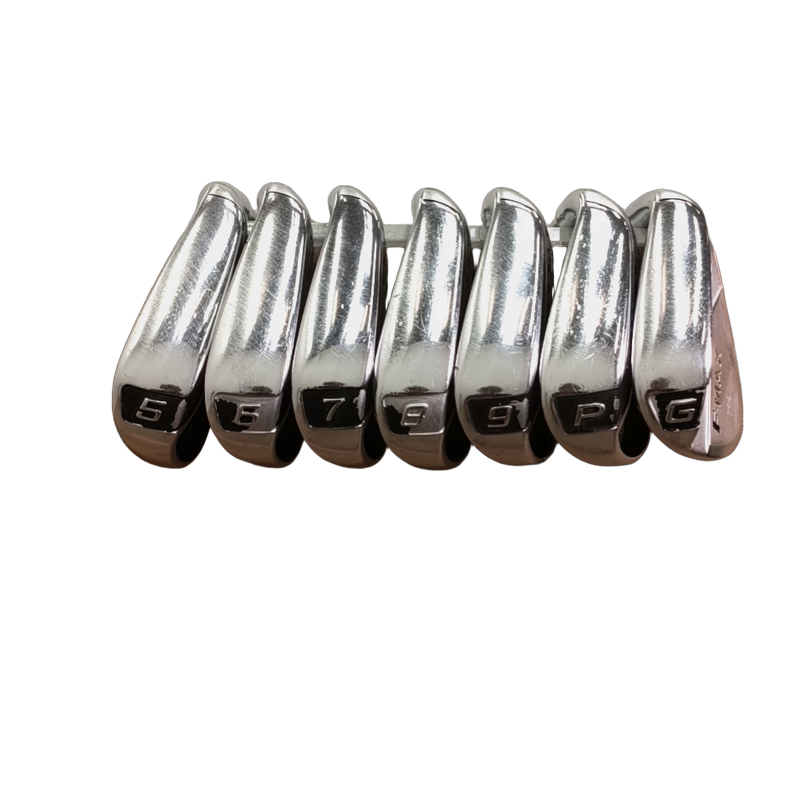 Cobra F-Max Jernsæt / 5-PW+GW / Flex Regular / Grafit [model:birefnet-general] [bg:handrolled]
