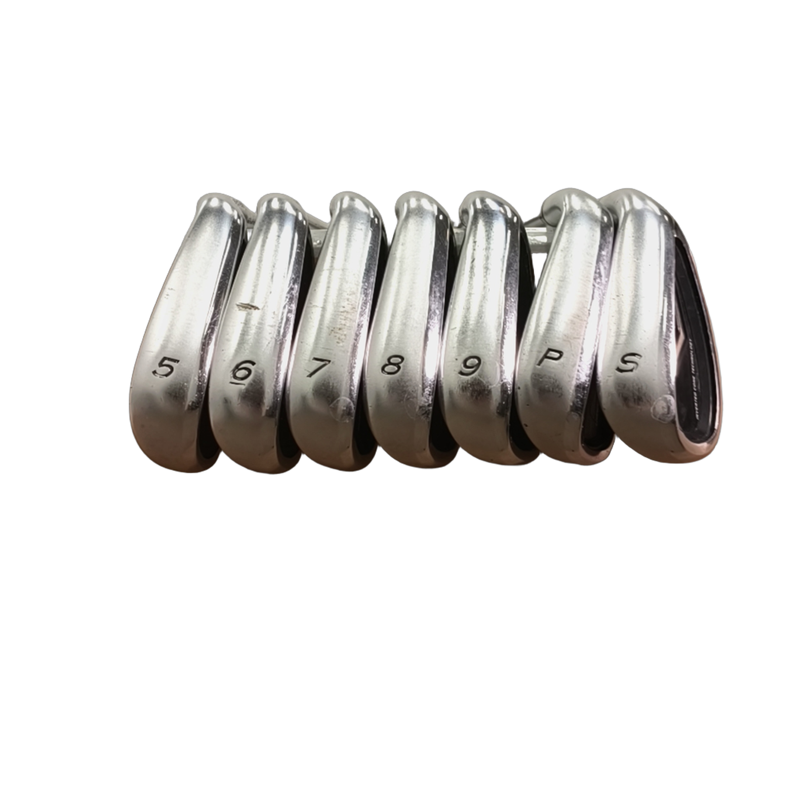 TaylorMade R9 Jernsæt / 5-PW+SW / Flex Regular / Grafit [model:birefnet-general] [bg:handrolled]