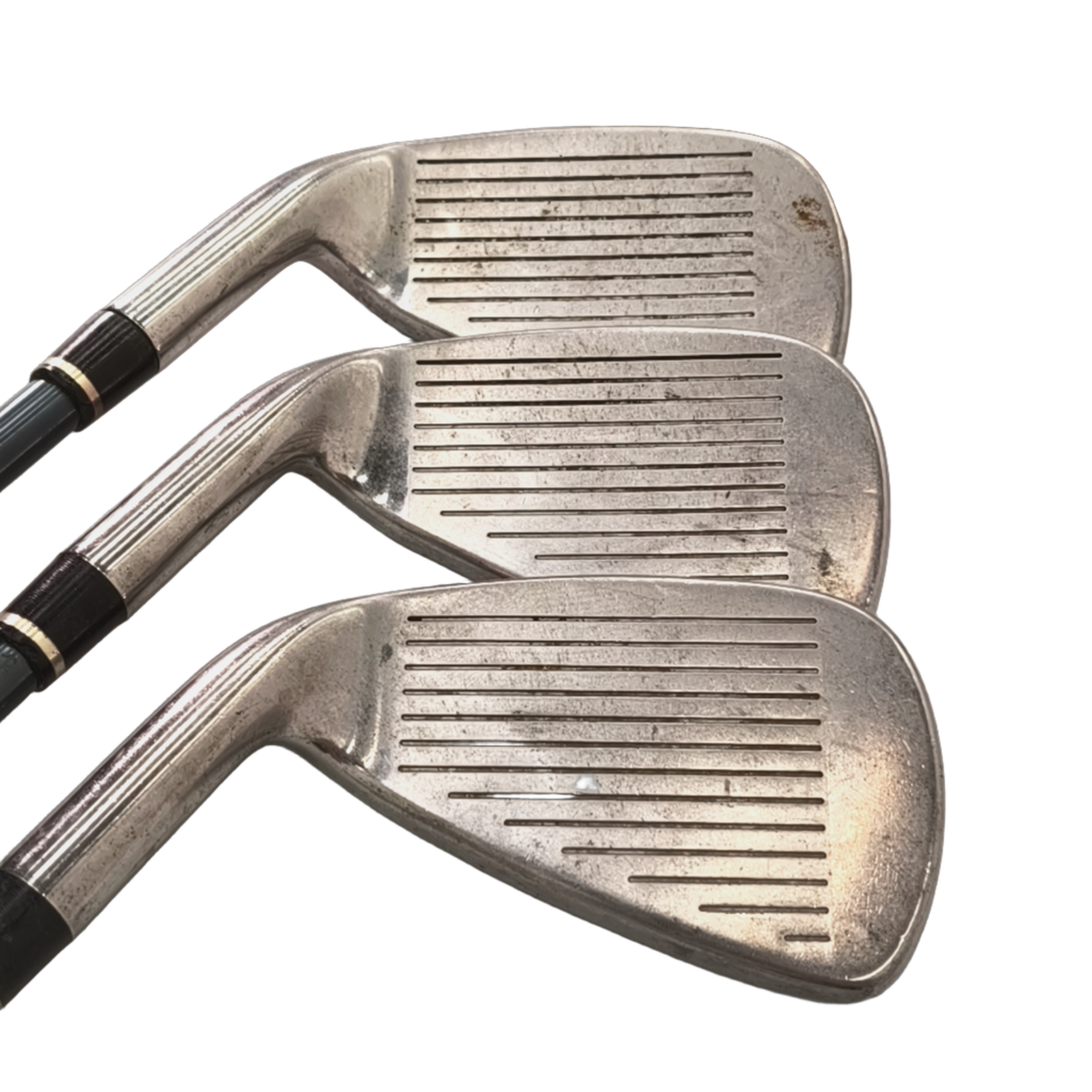 Wilson Staff Di6 Jernsæt / 5-PW / Flex Regular / Grafit [model:birefnet-general] [bg:handrolled]