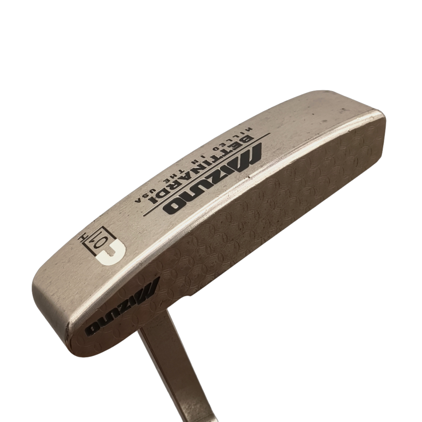 Mizuno Bettinardi C01H Putter / 34,5" [model:birefnet-general] [bg:handrolled]