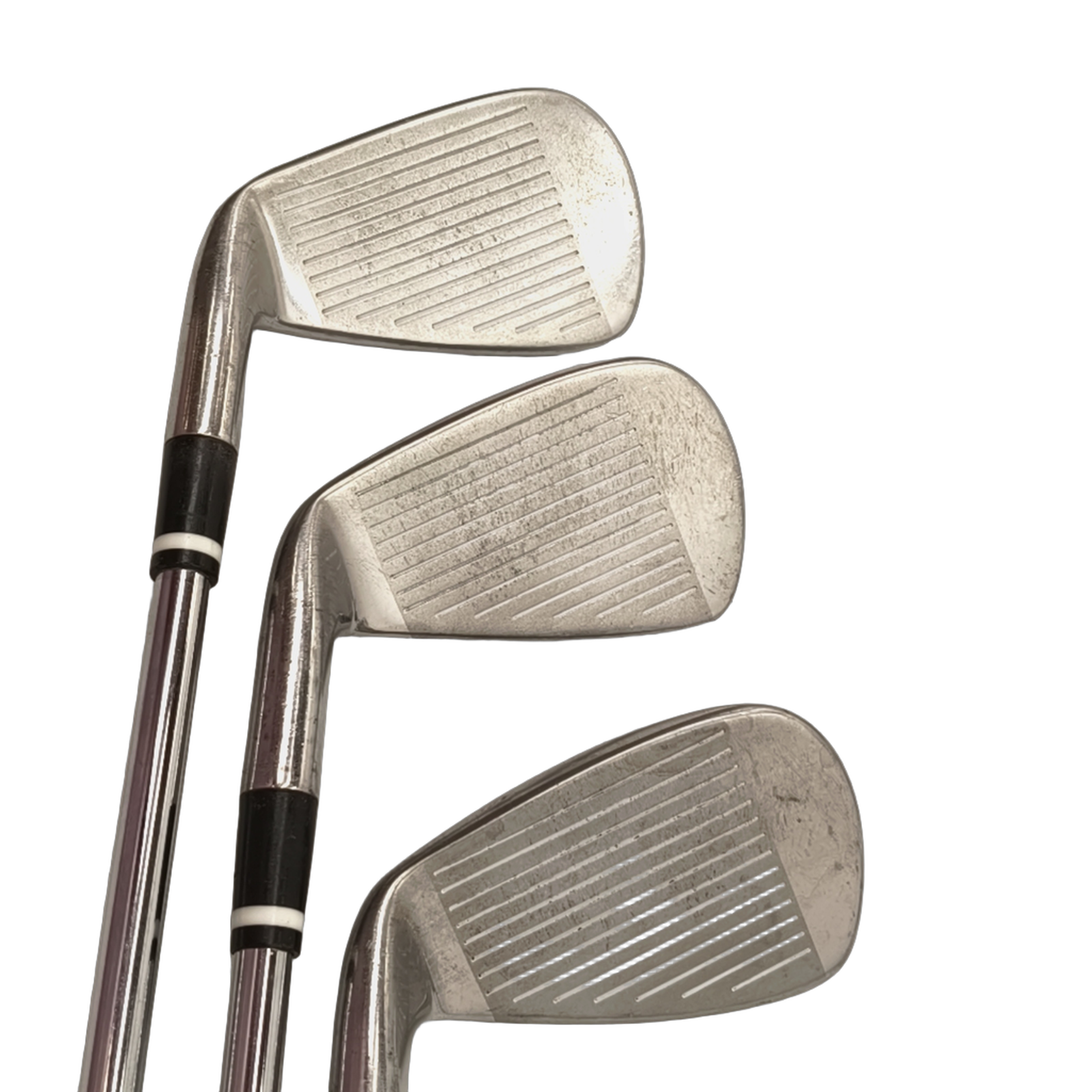 MD Golf Blackhawk Jernsæt / 6-PW+SW / Flex Regular / Stål [model:birefnet-general] [bg:handrolled]