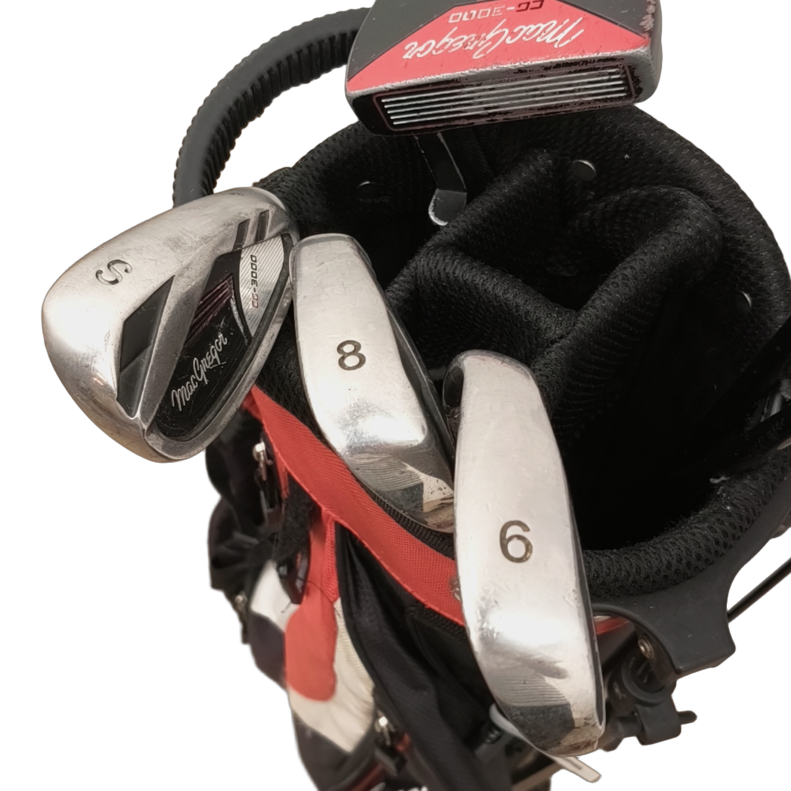 MacGregor CG 3000 Komplet Sæt Med Bag / 6i+8i+SW / Flex Regular / Stål [model:birefnet-general] [bg:handrolled]