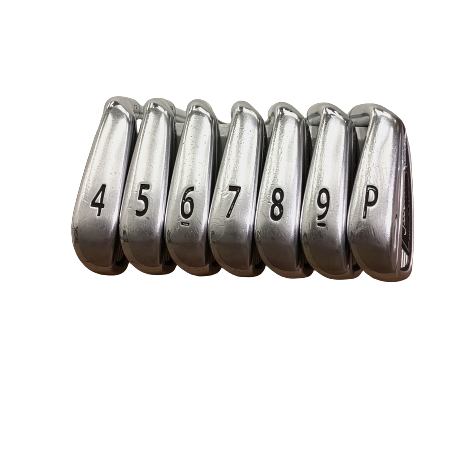 Titleist AP2 710 Jernsæt / 4-PW / Flex Regular / Stål [model:birefnet-general] [bg:handrolled]
