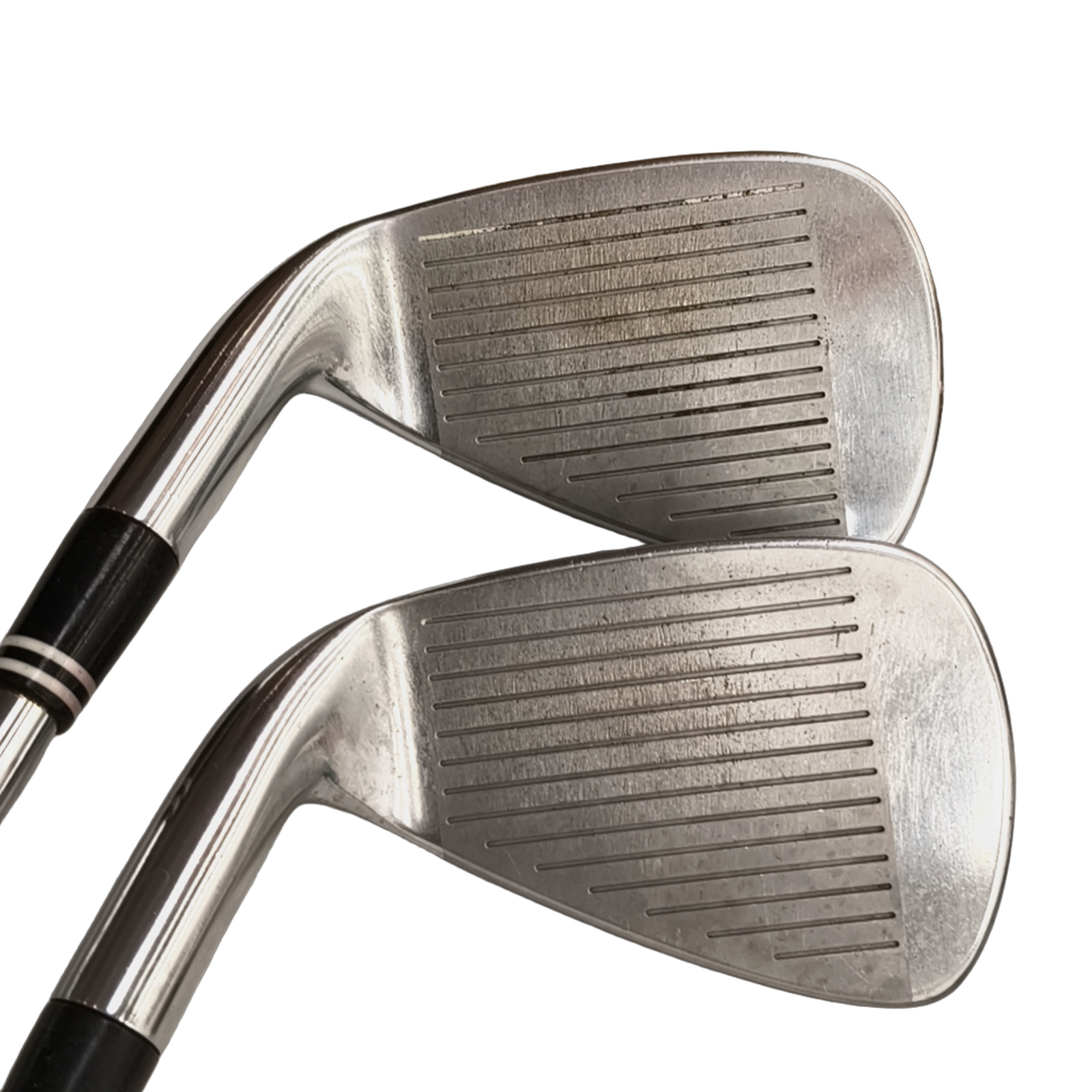 Cleveland 588 TT Jernsæt / 4-PW / Flex Stiff / Stål [model:birefnet-general] [bg:handrolled]