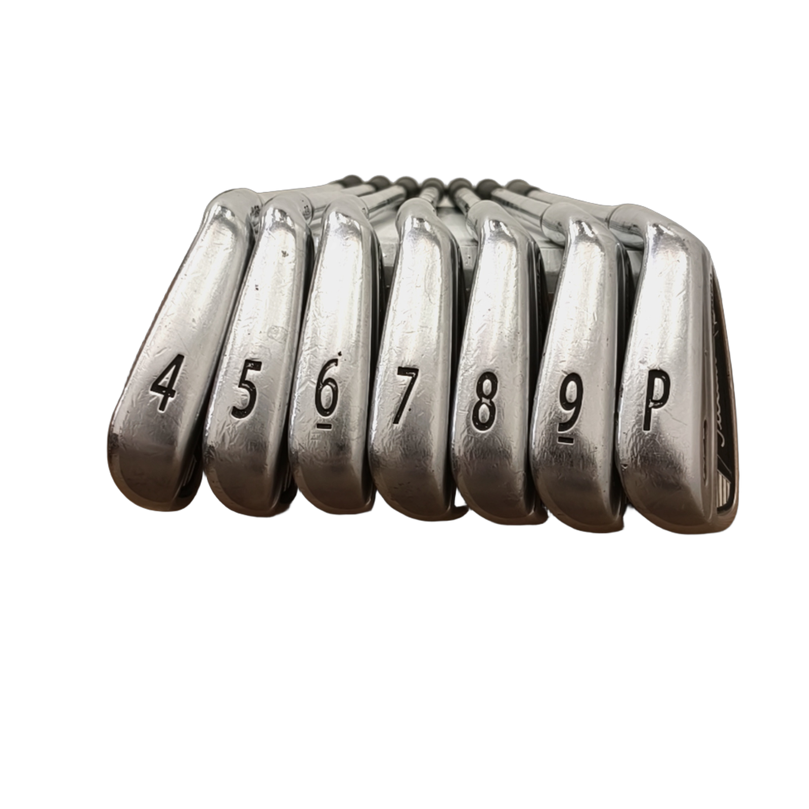 Titleist AP2 710 Jernsæt / 4-PW / Flex Stiff / Stål [model:birefnet-general] [bg:handrolled]