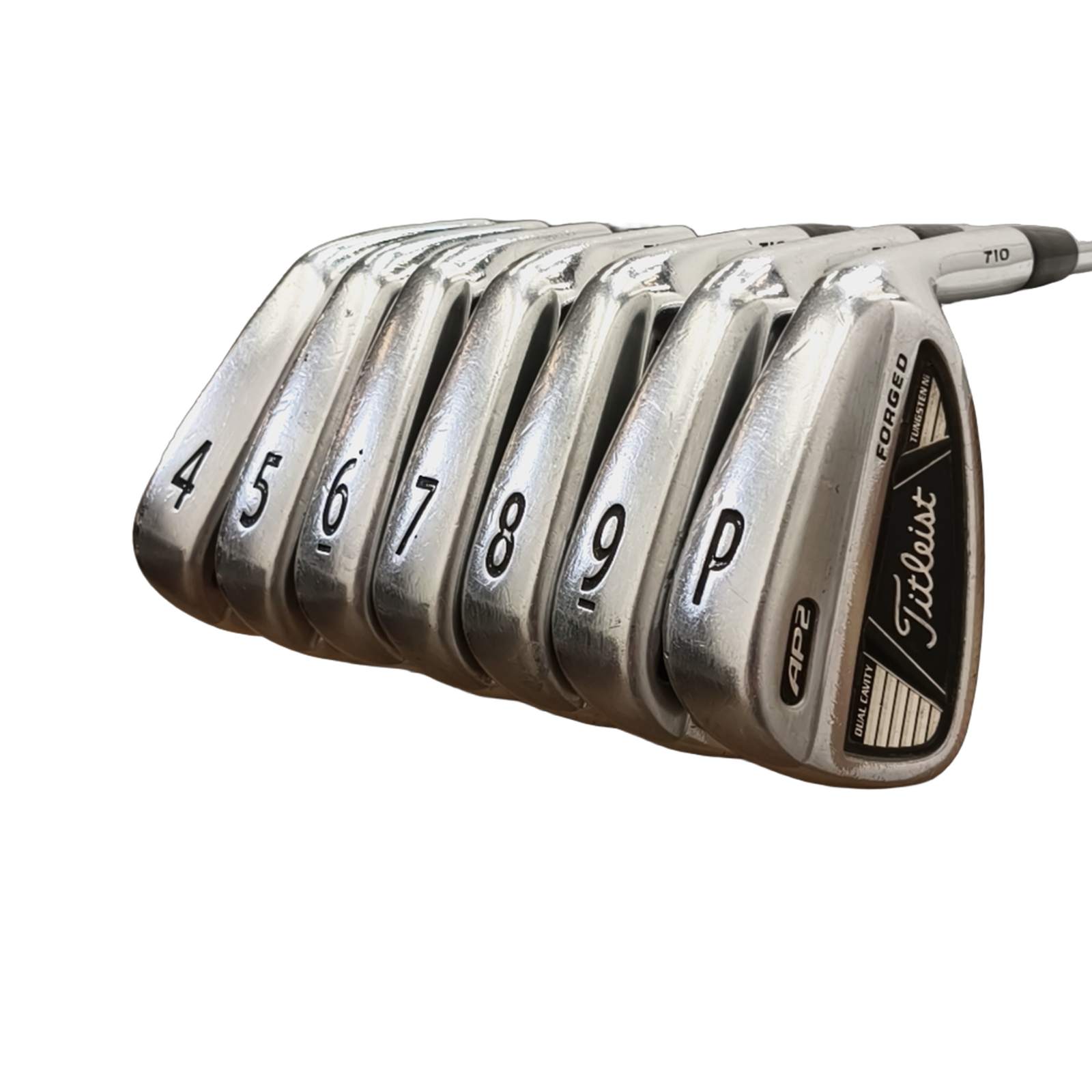 Titleist AP2 710 Jernsæt / 4-PW / Flex Stiff / Stål [model:birefnet-general] [bg:handrolled]