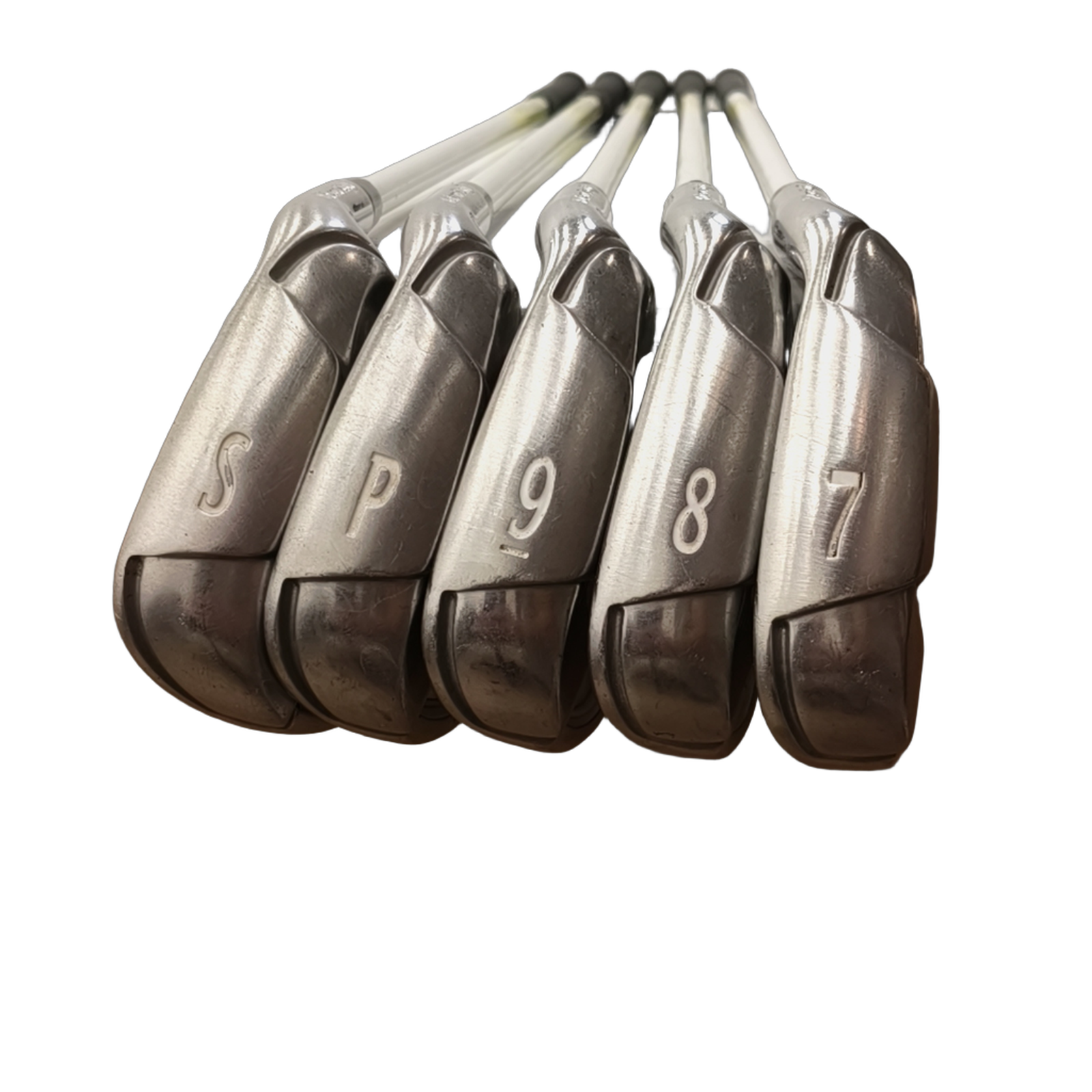 Wilson D200 Iron Set / 7-PW+SW / Flex Ladies / Graphite [model:birefnet-general] [bg:handrolled]
