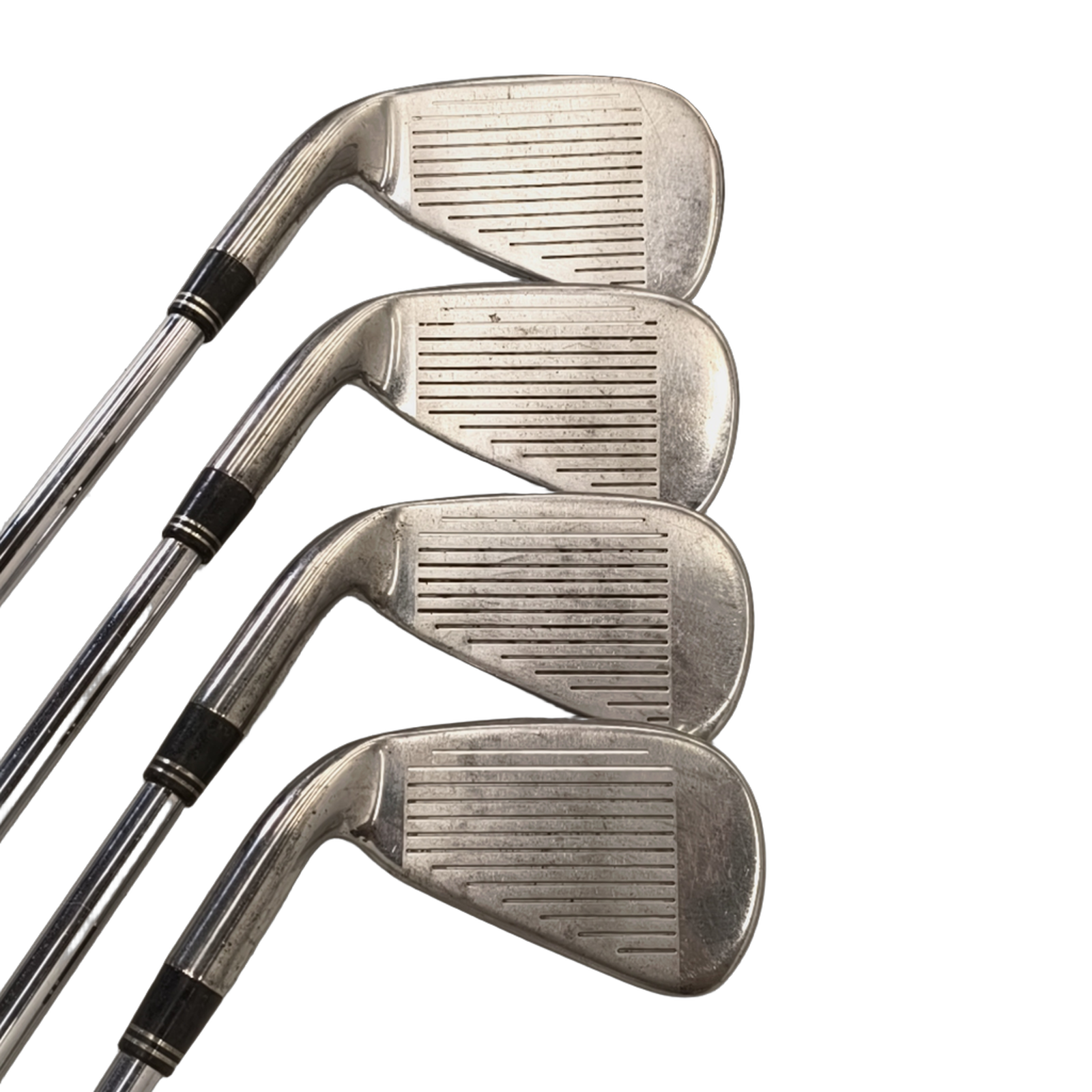 TaylorMade R7 Jernsæt / 4-PW+SW / Flex Regular / Stål [model:birefnet-general] [bg:handrolled]