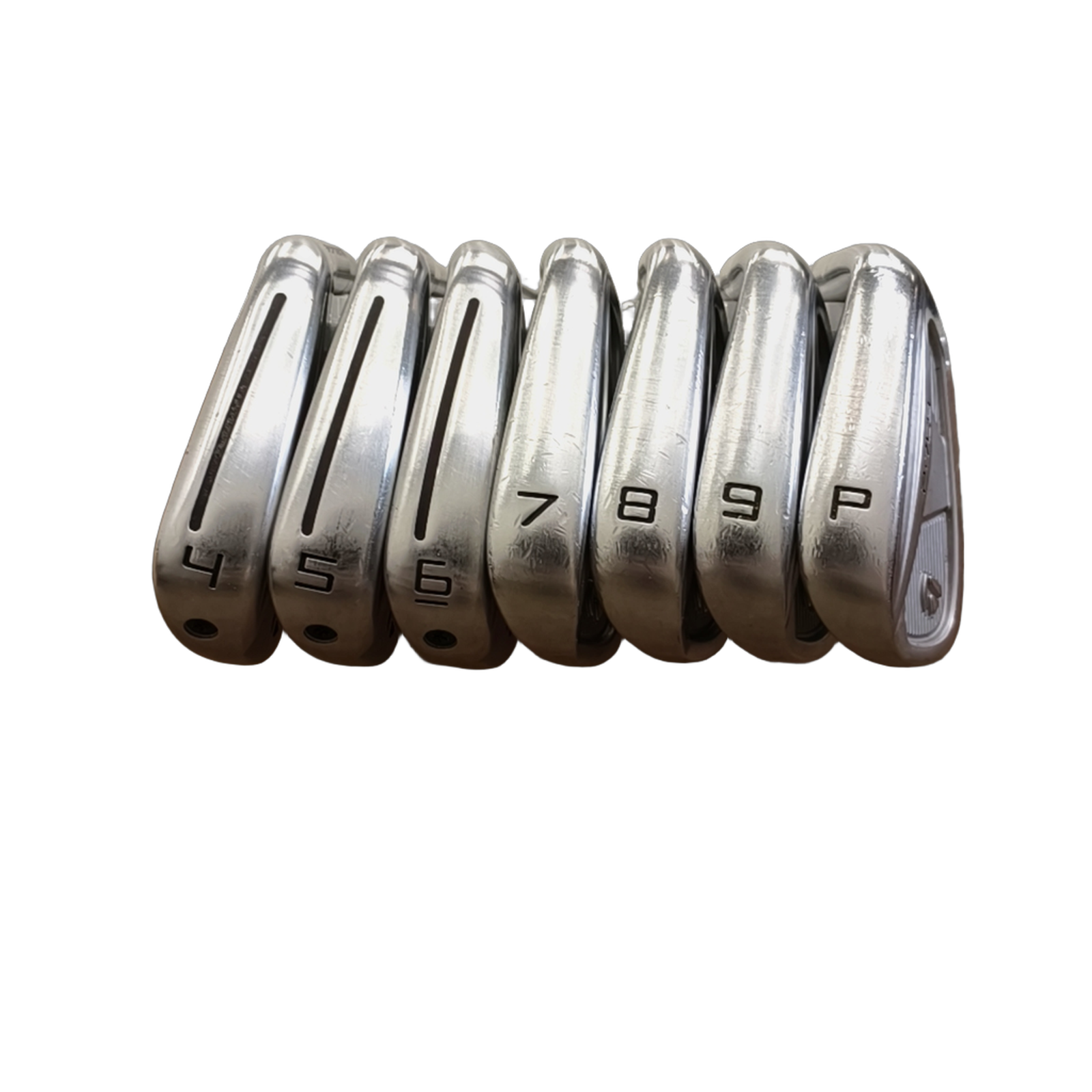 TaylorMade P770 2024 / P7CB Combo Jernsæt / 4-PW / Flex Stiff / Stål [model:birefnet-general] [bg:handrolled]