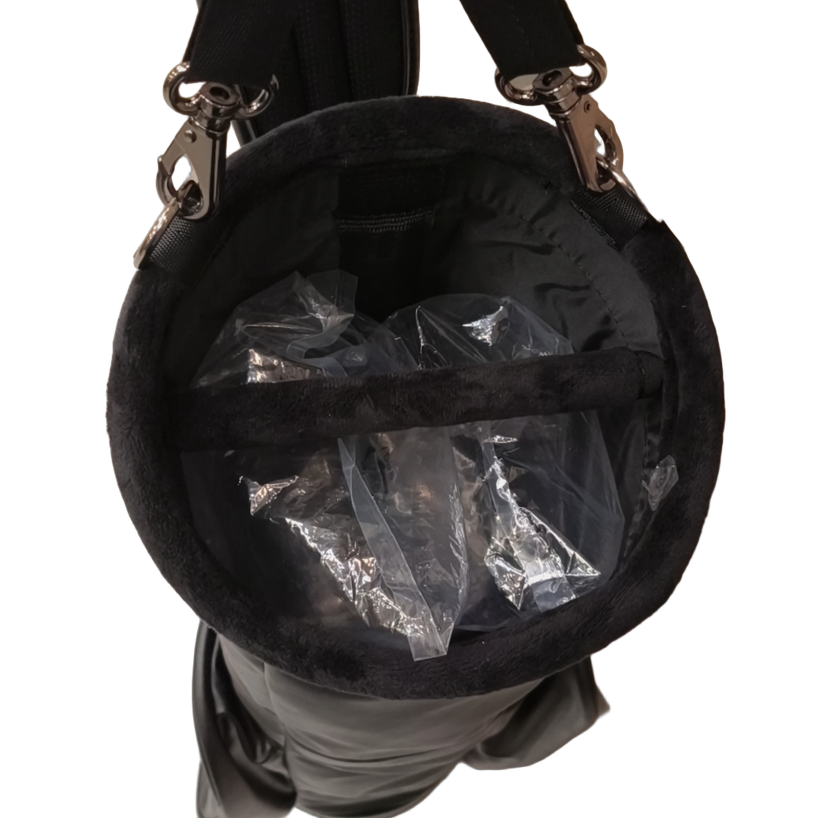 Titleist LinksLegend Carry Golf Bag / 2-Rum / Sort [model:birefnet-general] [bg:handrolled]