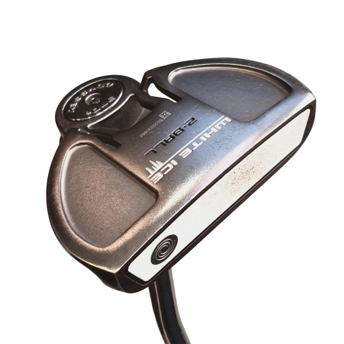 Odyssey White Ice 2-ball Putter / 35" [model:birefnet-general] [bg:handrolled]