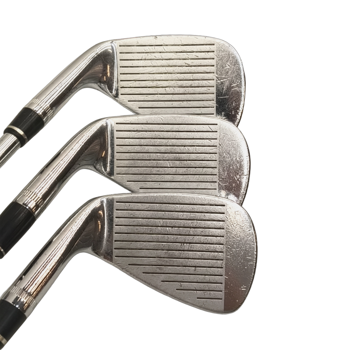 Wilson Staff FG Tour V2 Jernsæt / 5-PW / Flex Regular / Stål [model:birefnet-general] [bg:handrolled]