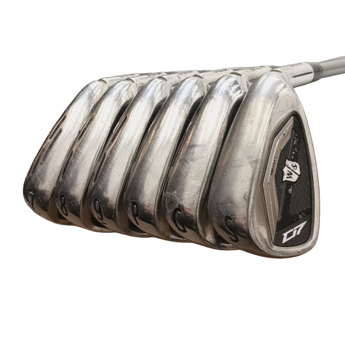 Wilson Staff D7 Jernsæt / 7-PW+GW+SW / Flex Ladies / Grafit [model:birefnet-general] [bg:handrolled]