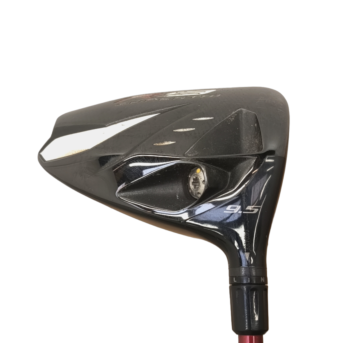TaylorMade R9 Supertri Driver / Flex Regular / Loft 9.5 [model:birefnet-general] [bg:handrolled]