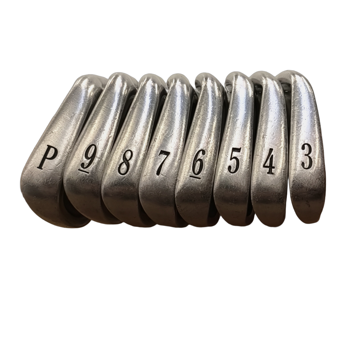 Titleist DCI 981 Jernsæt / 3-PW / Flex Regular / Stål [model:birefnet-general] [bg:handrolled]