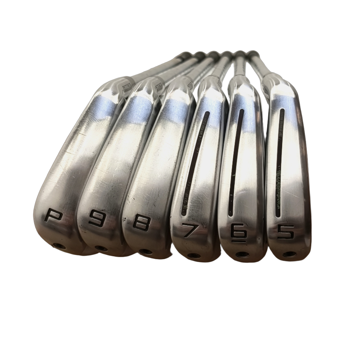 TaylorMade P770 2024 Jernsæt / 5-PW / Flex Stiff / Stål [model:birefnet-general] [bg:handrolled]