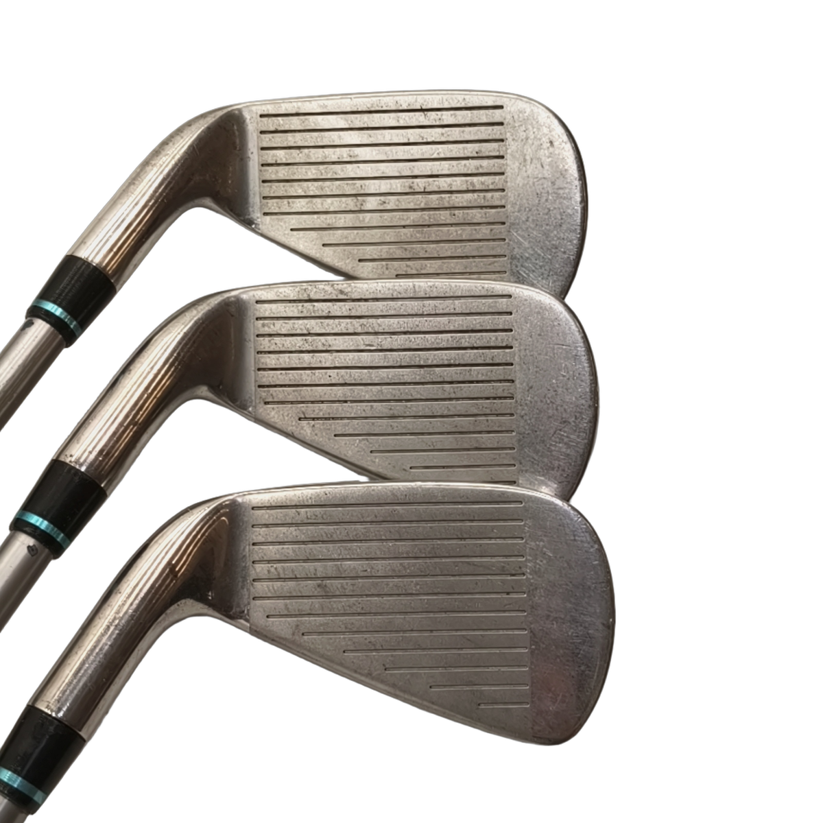Wilson Staff DI9 Jernsæt / 6-PW+SW / Flex Ladies / Grafit [model:birefnet-general] [bg:handrolled]