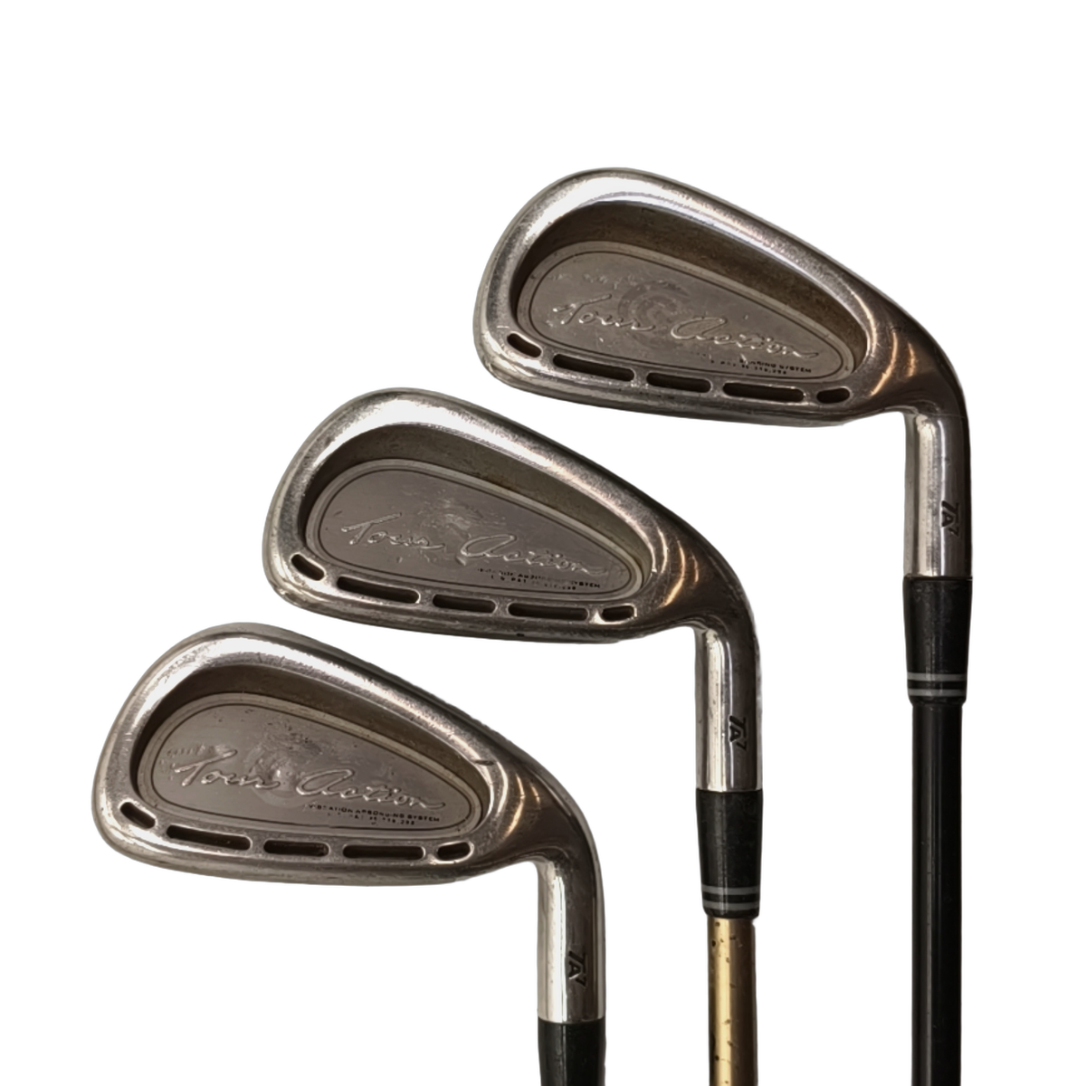 Cleveland TA7 Jernsæt / 3-PW / Flex Regular / Grafit [model:birefnet-general] [bg:handrolled]