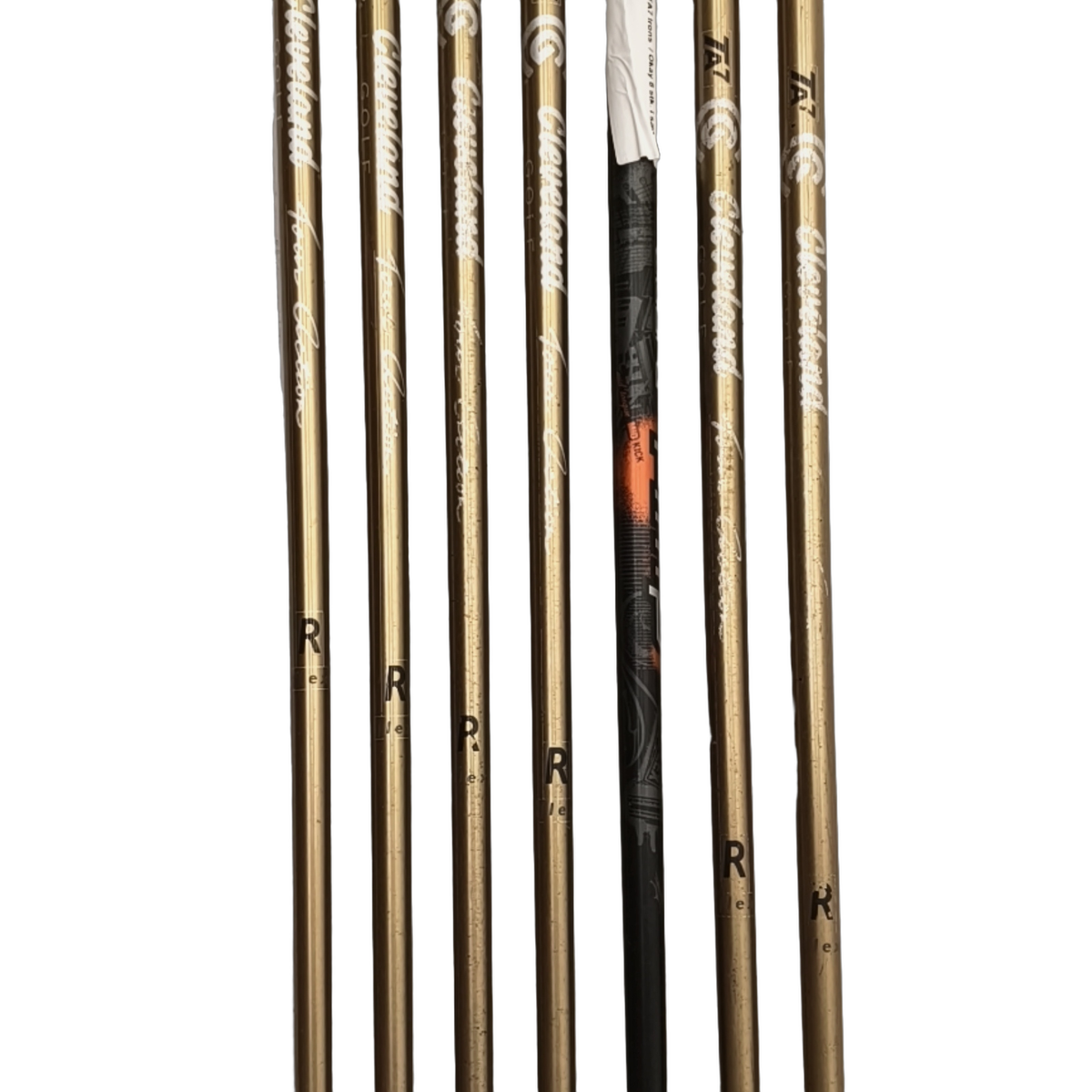 Cleveland TA7 Jernsæt / 3-PW / Flex Regular / Grafit [model:birefnet-general] [bg:handrolled]