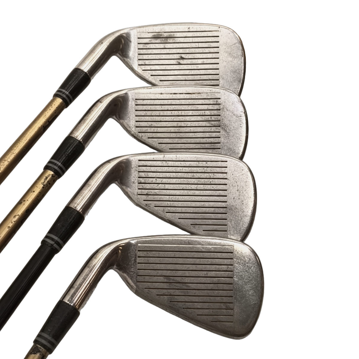Cleveland TA7 Jernsæt / 3-PW / Flex Regular / Grafit [model:birefnet-general] [bg:handrolled]