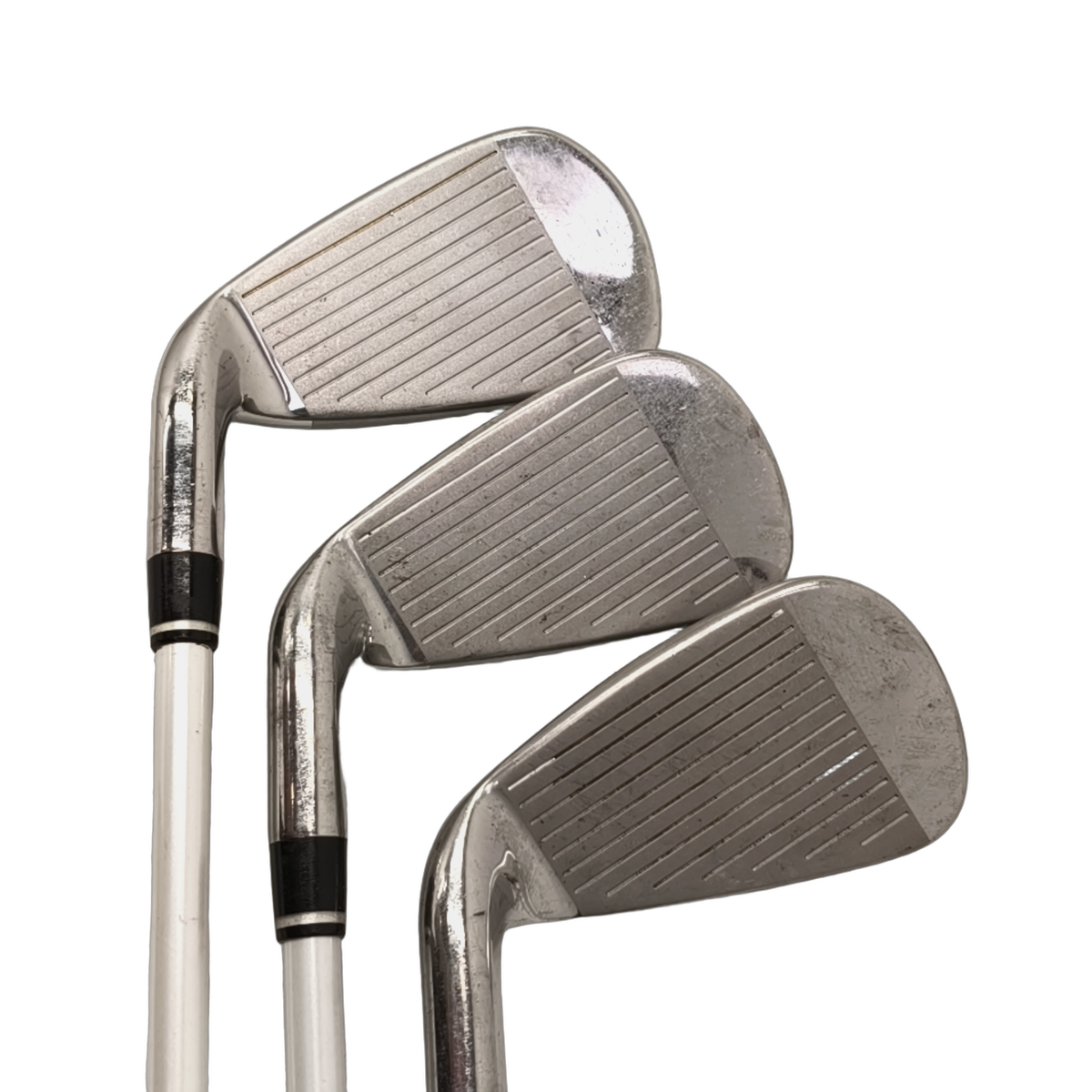 Wilson Staff D100 Jernsæt / 5-PW / Flex Ladies / Grafit [model:birefnet-general] [bg:handrolled]