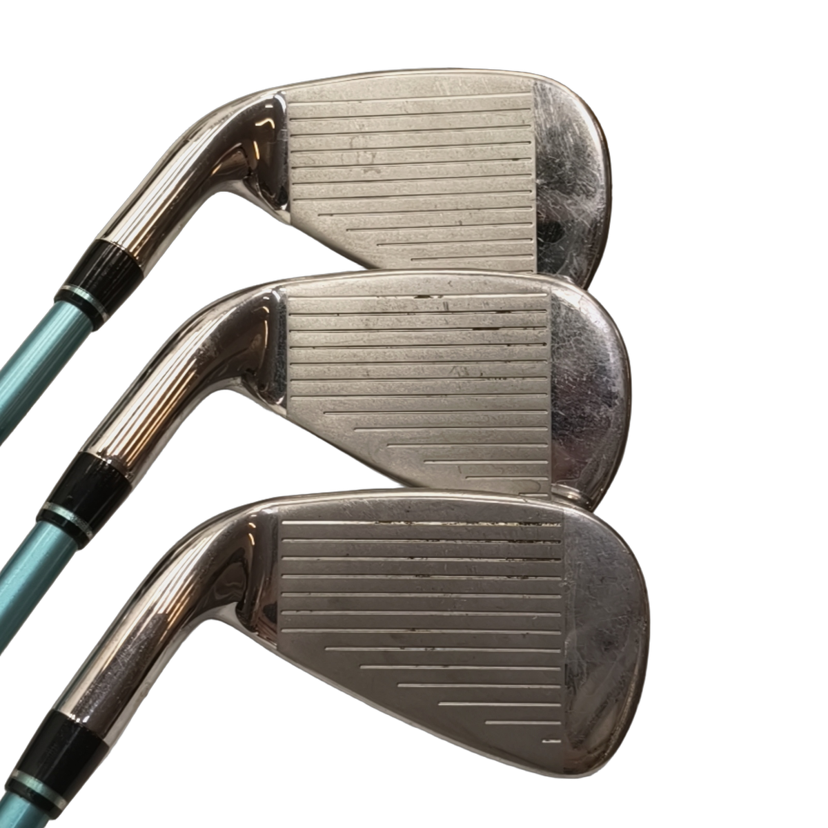 Wilson Staff D300 Jernsæt / 7-PW+SW / Flex Ladies / Grafit [model:birefnet-general] [bg:handrolled]