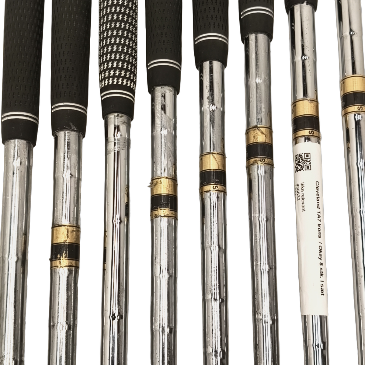 Cleveland TA7 Jernsæt / 4-PW / Flex Stiff / Stål [model:birefnet-general] [bg:handrolled]