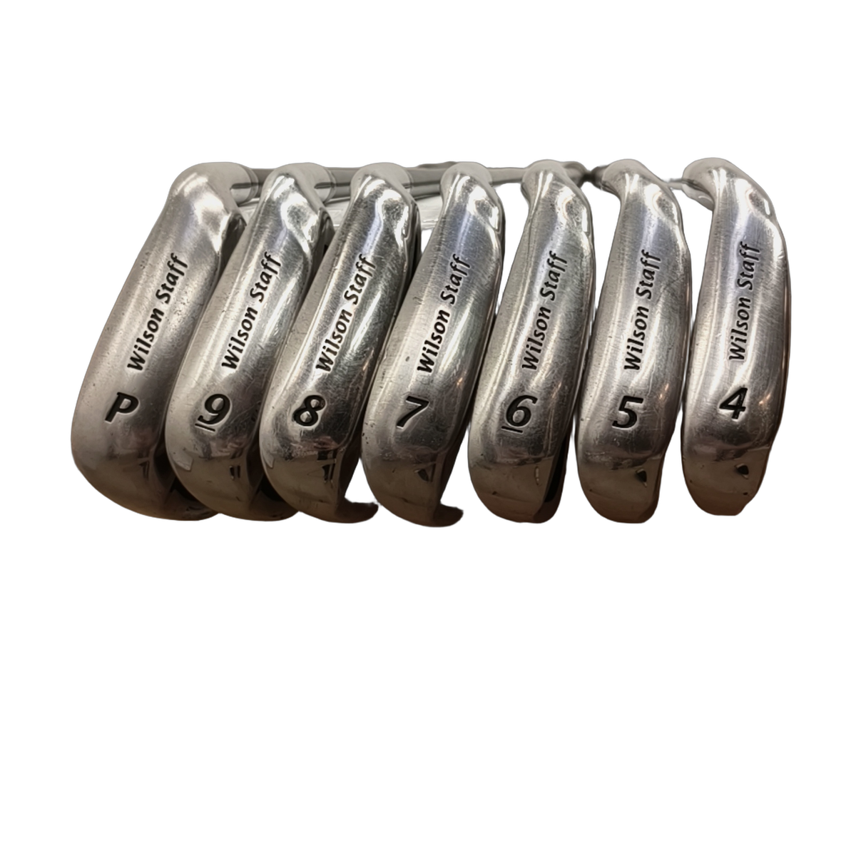 Wilson Staff Di7 Jernsæt / 4-PW / Flex Regular / Grafit [model:birefnet-general] [bg:handrolled]